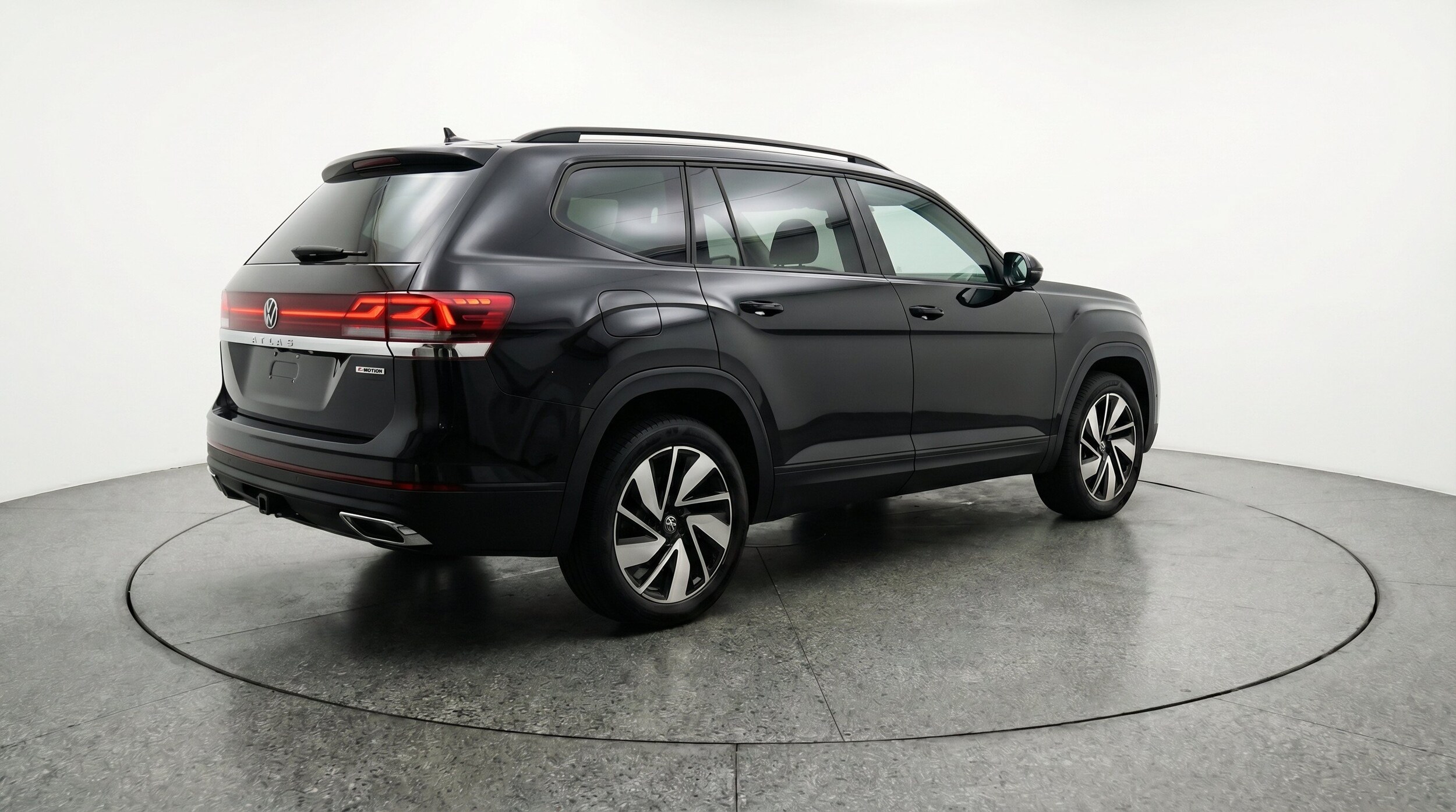 Thumbnail: 2026 Volkswagen Atlas - 9