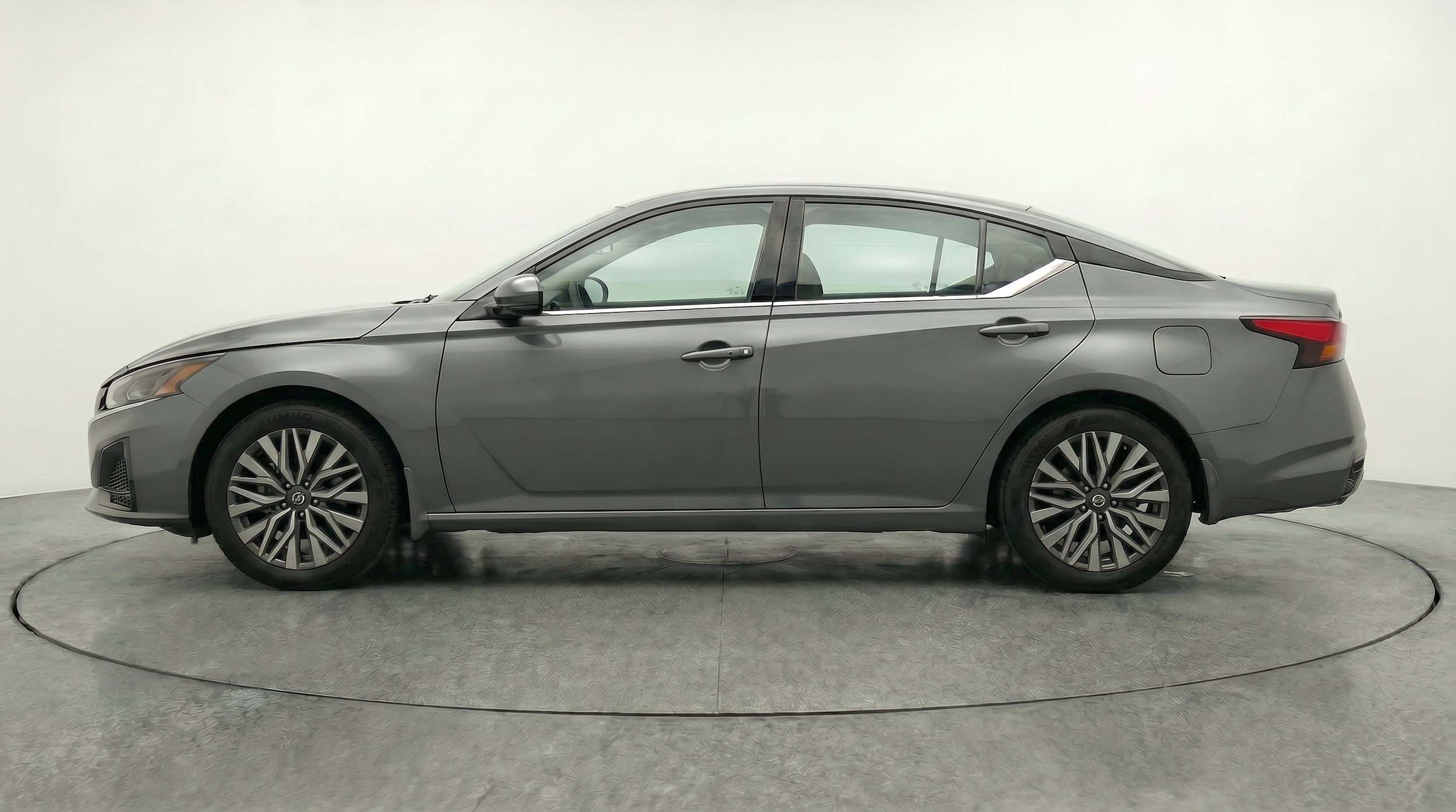 Thumbnail: 2026 Nissan Altima - 5