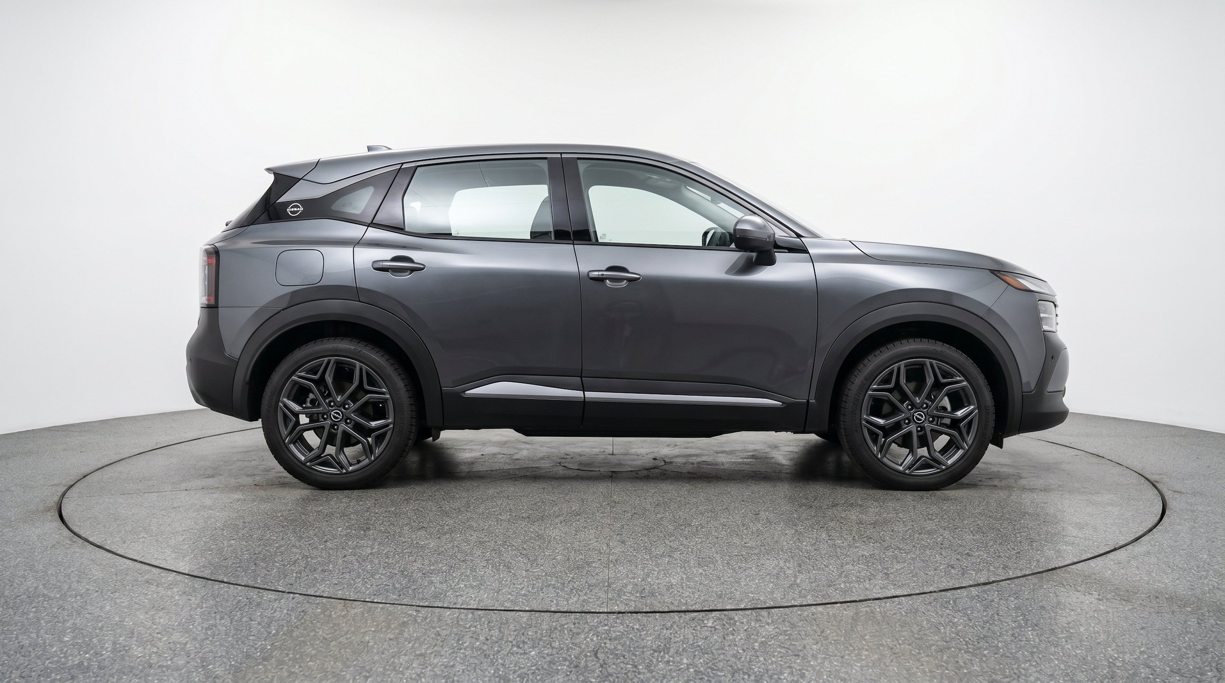 Thumbnail: 2026 Nissan Kicks - 11