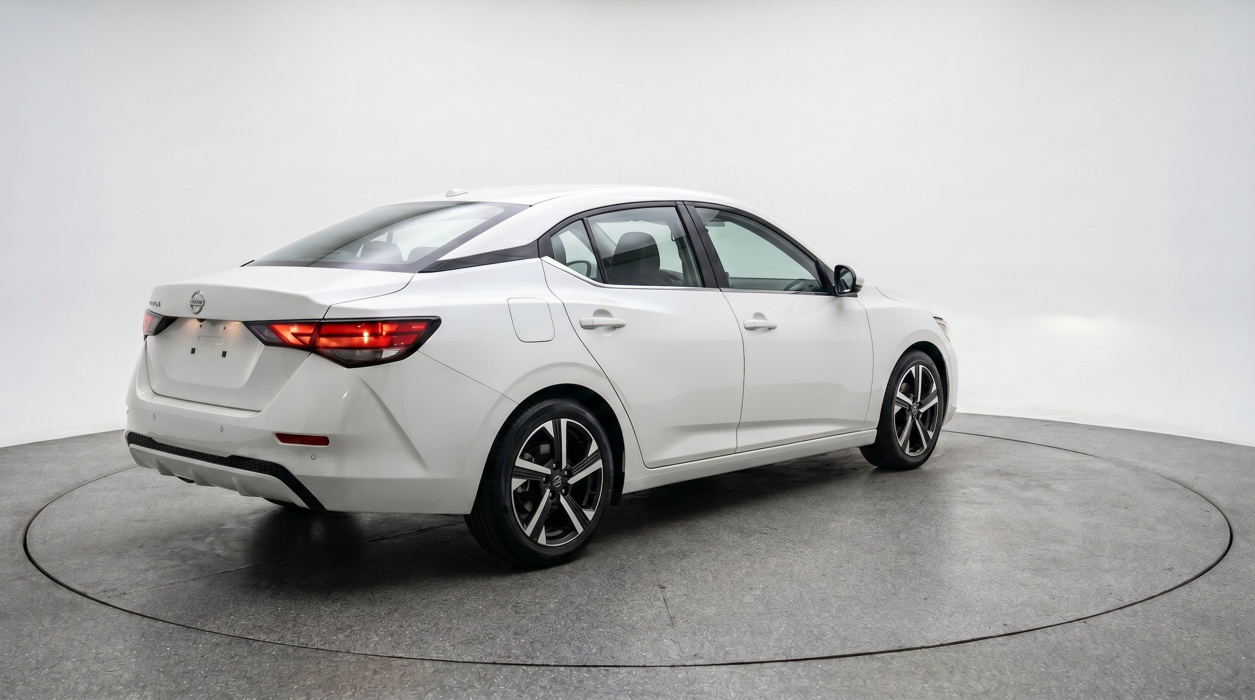Thumbnail: 2025 Nissan Sentra - 9
