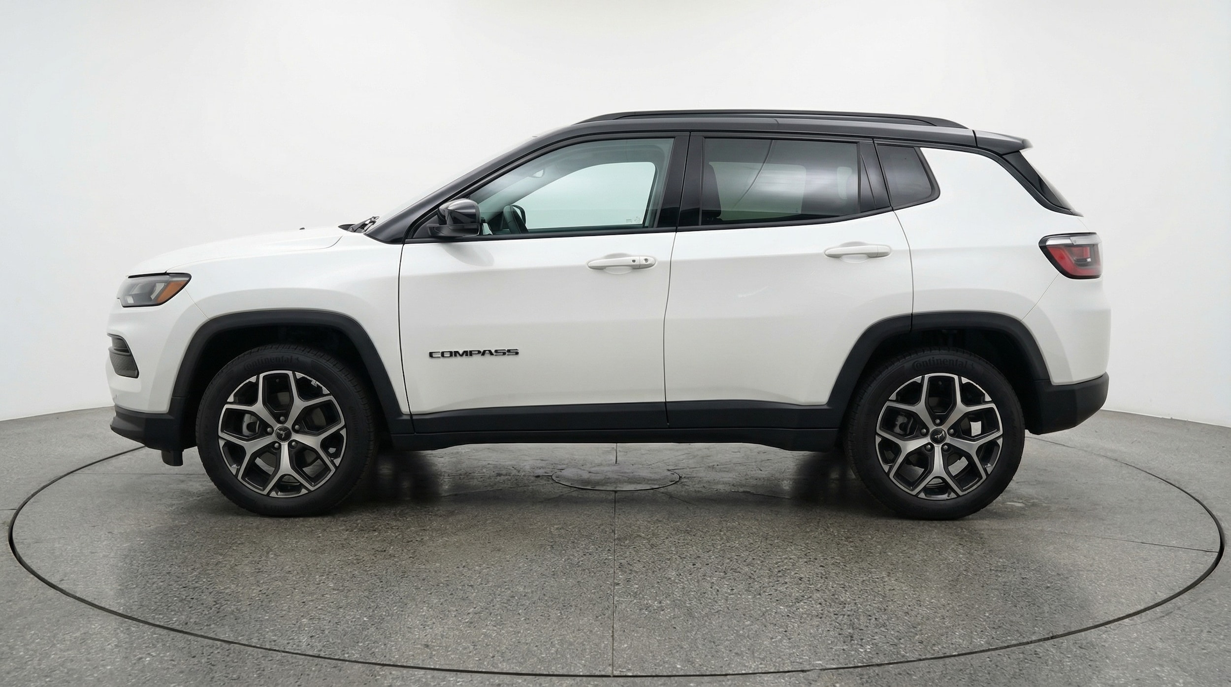 Thumbnail: 2025 Jeep Compass - 4