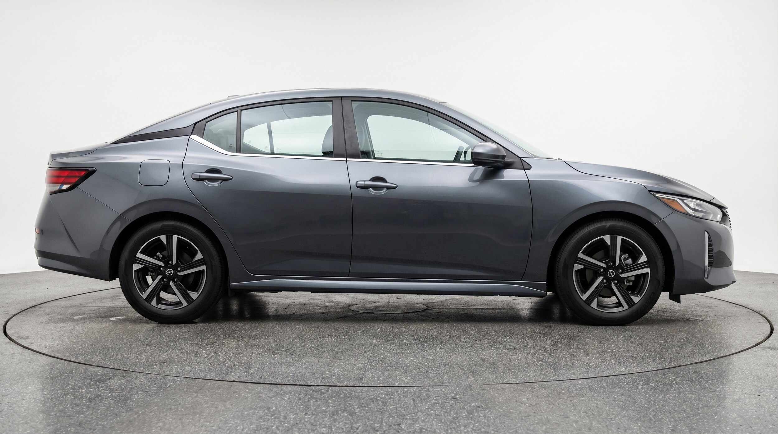 Thumbnail: 2025 Nissan Sentra - 11