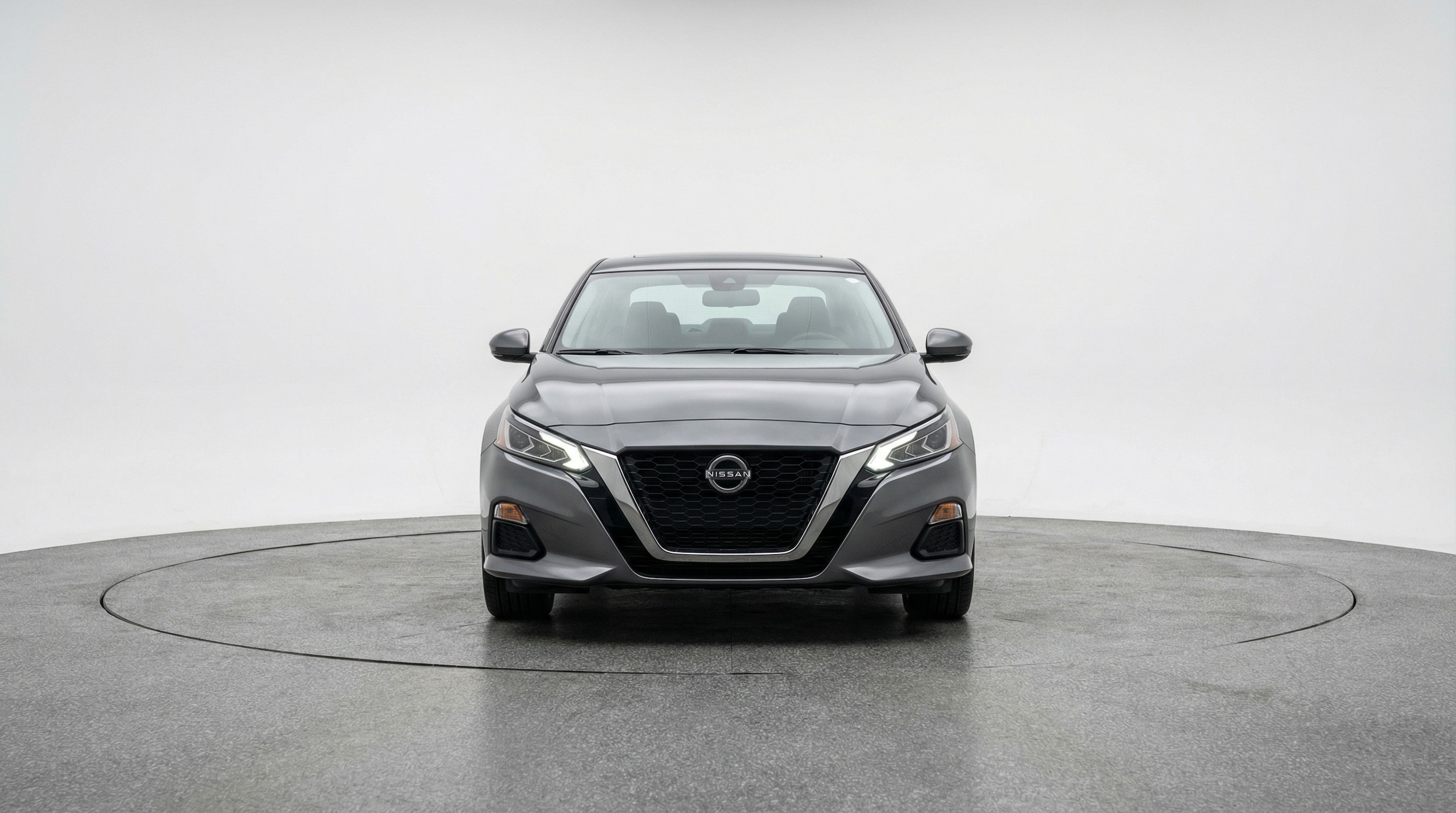 Thumbnail: 2025 Nissan Altima - 2