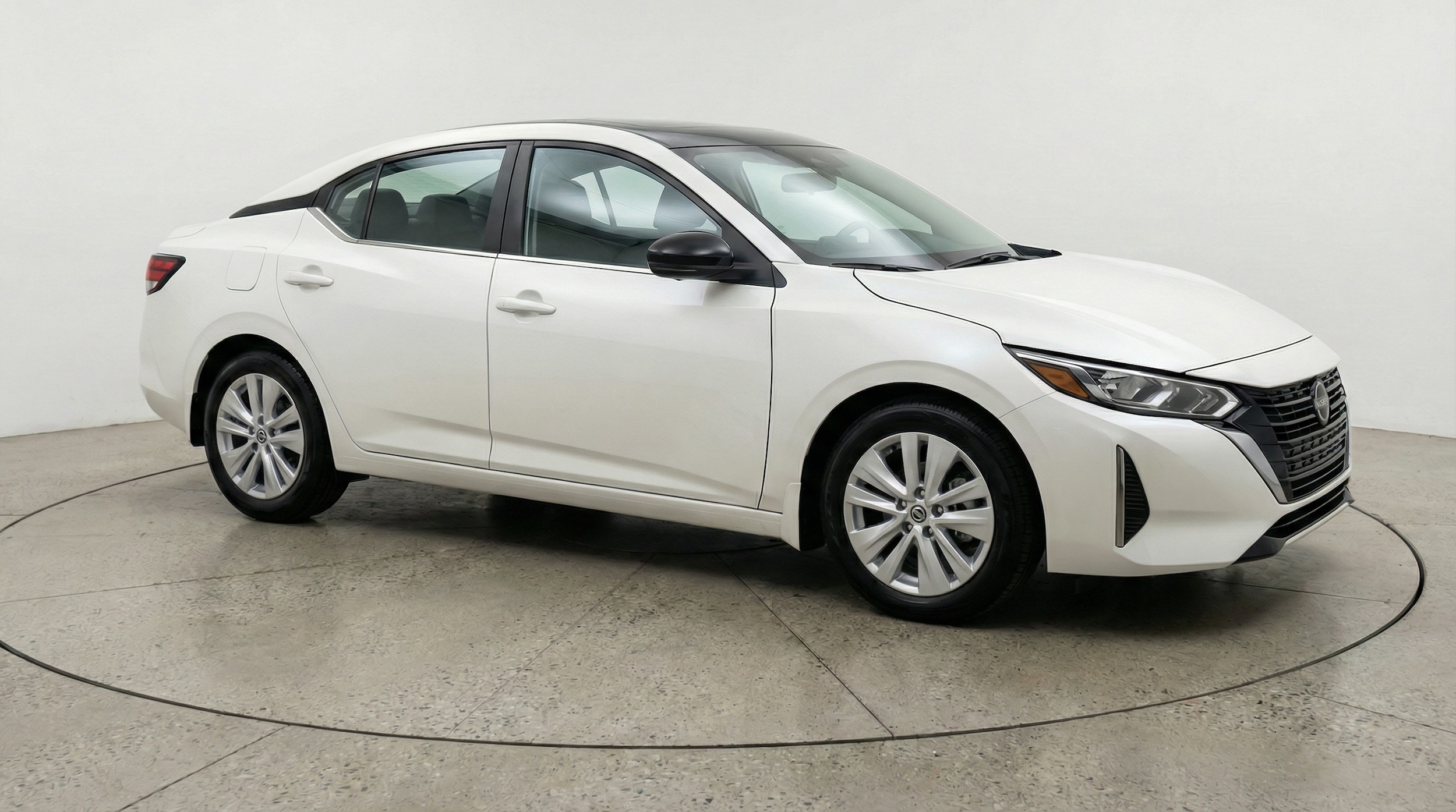 Thumbnail: 2025 Nissan Sentra - 1