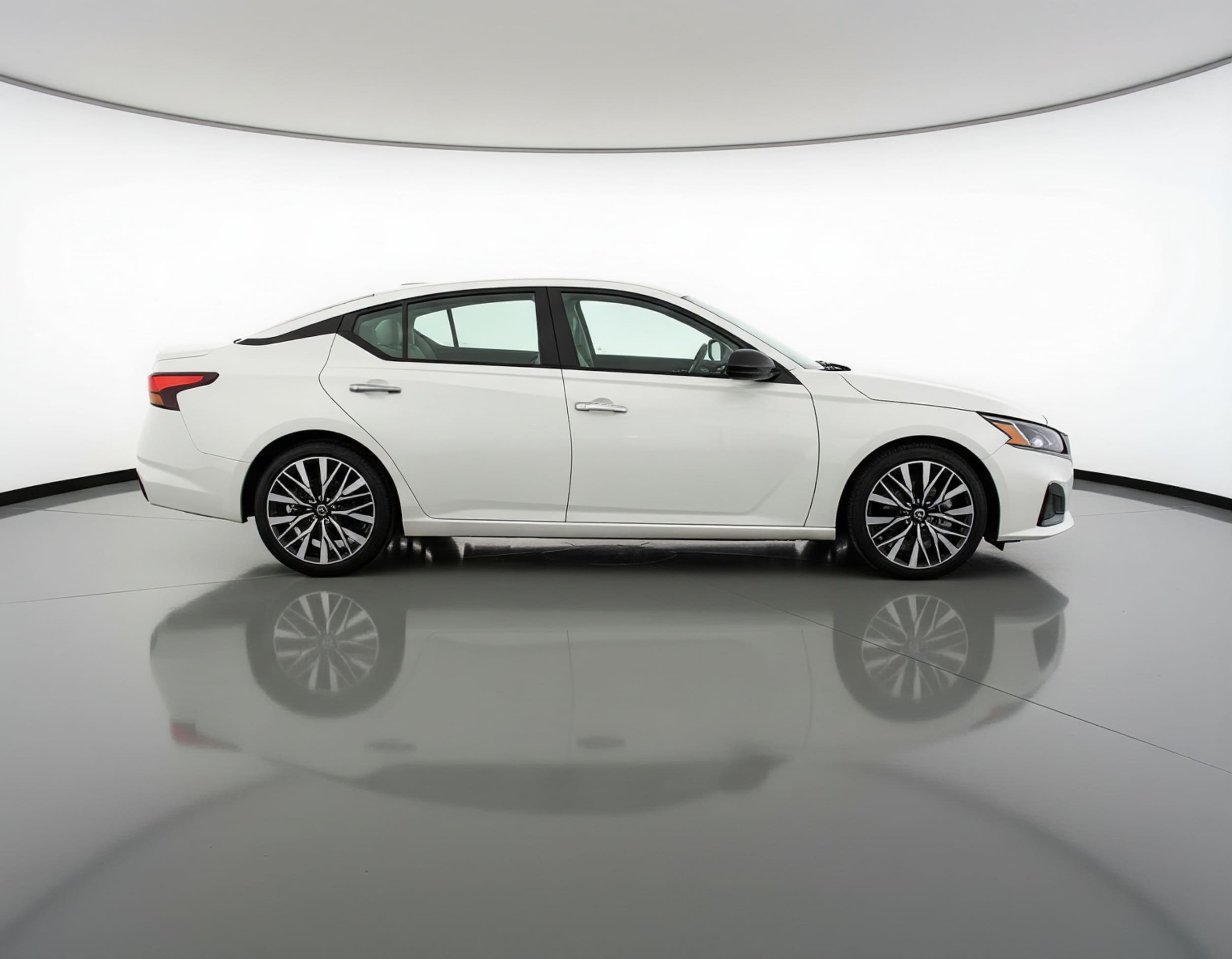 Thumbnail: 2025 Nissan Altima - 8