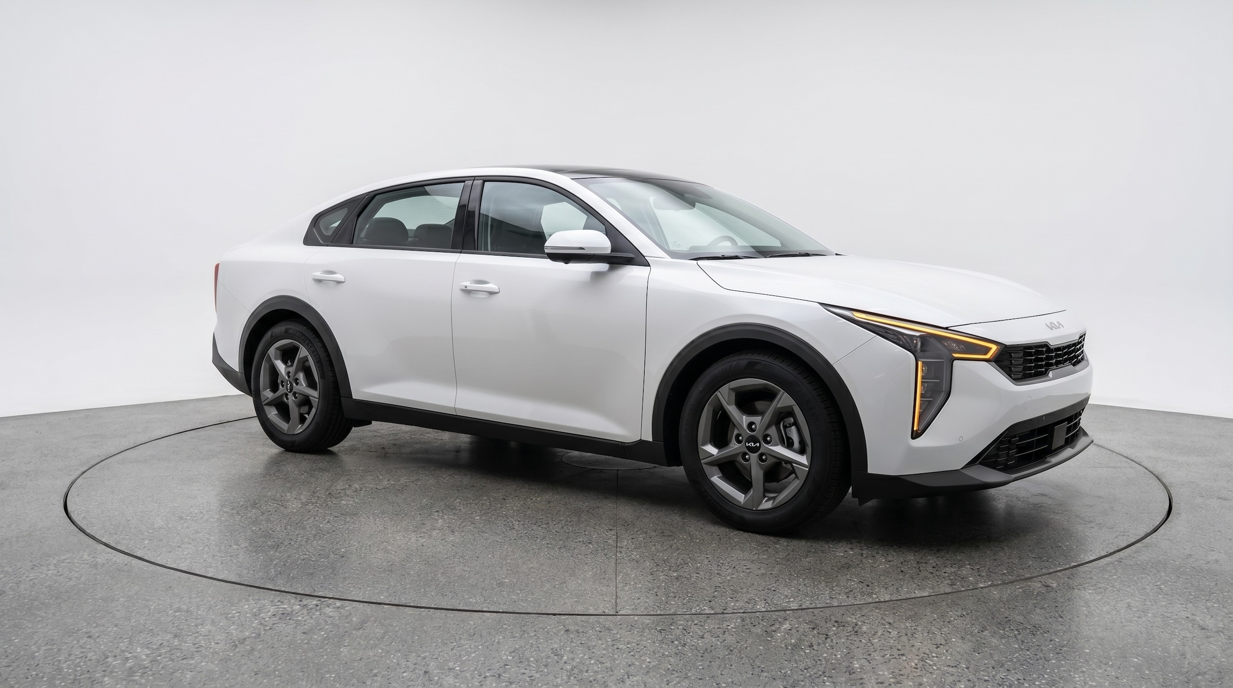 Thumbnail: 2025 Kia K4 - 1