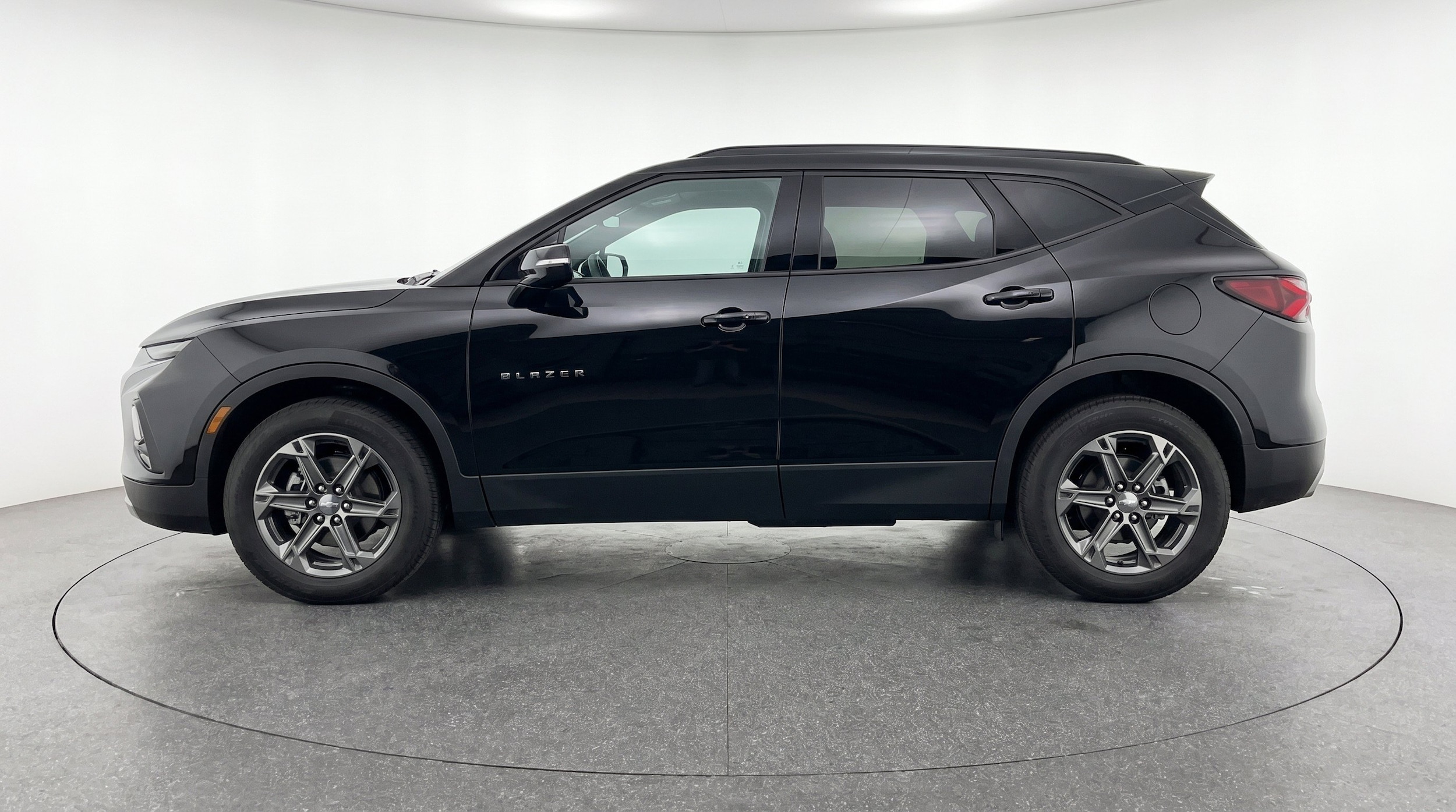Thumbnail: 2026 Chevrolet Blazer - 5