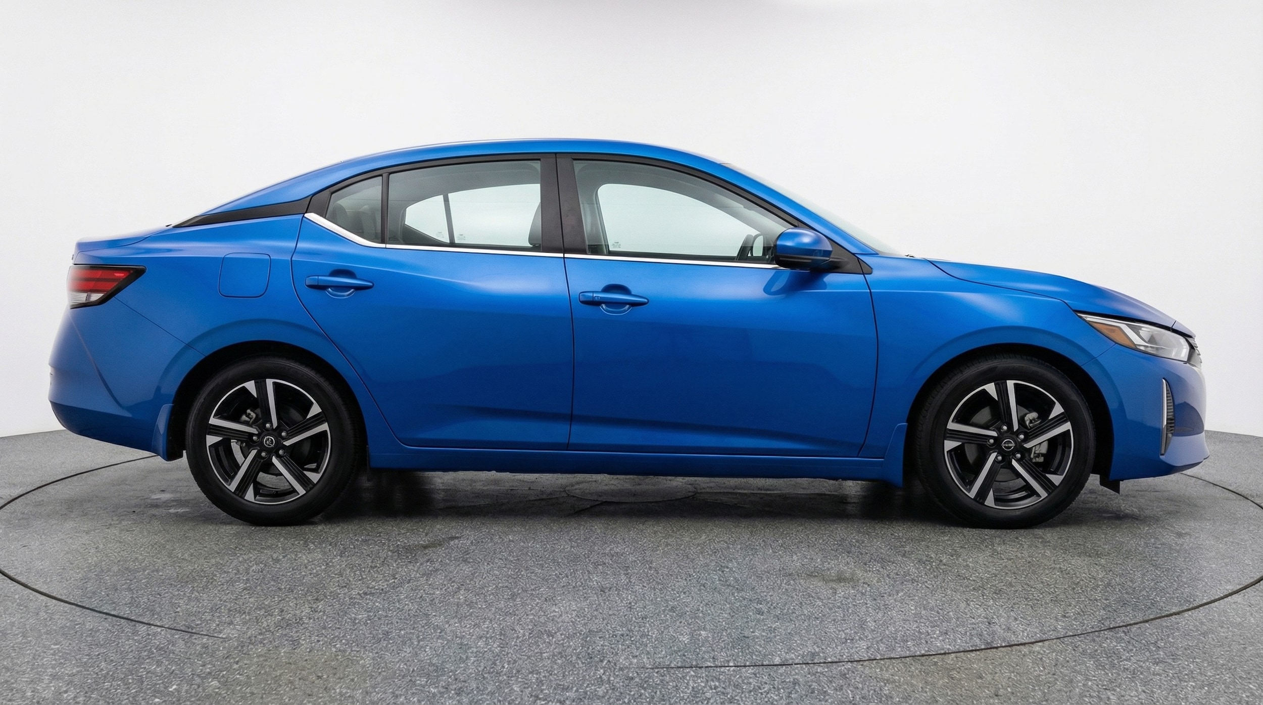 Thumbnail: 2025 Nissan Sentra - 8