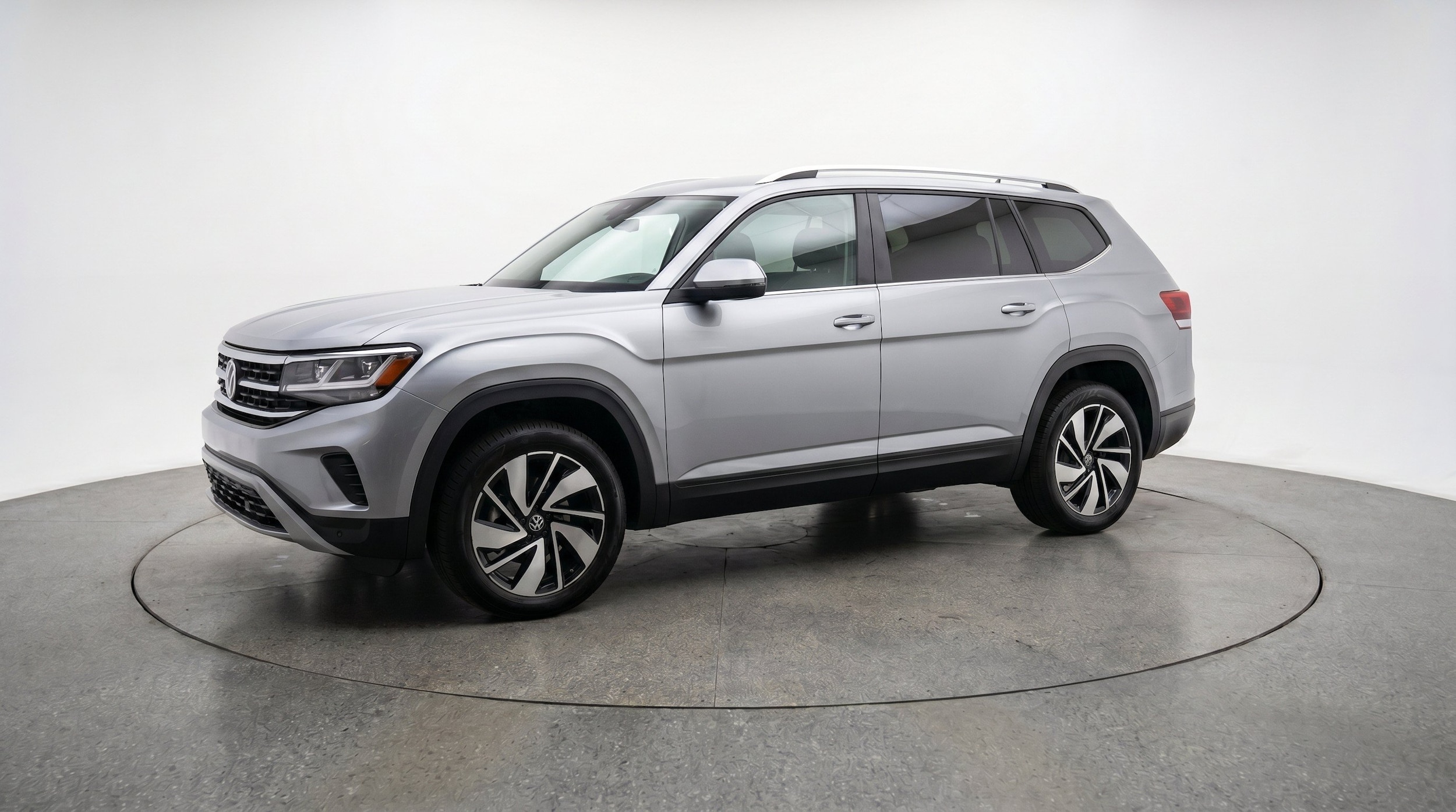 Thumbnail: 2026 Volkswagen Atlas - 3