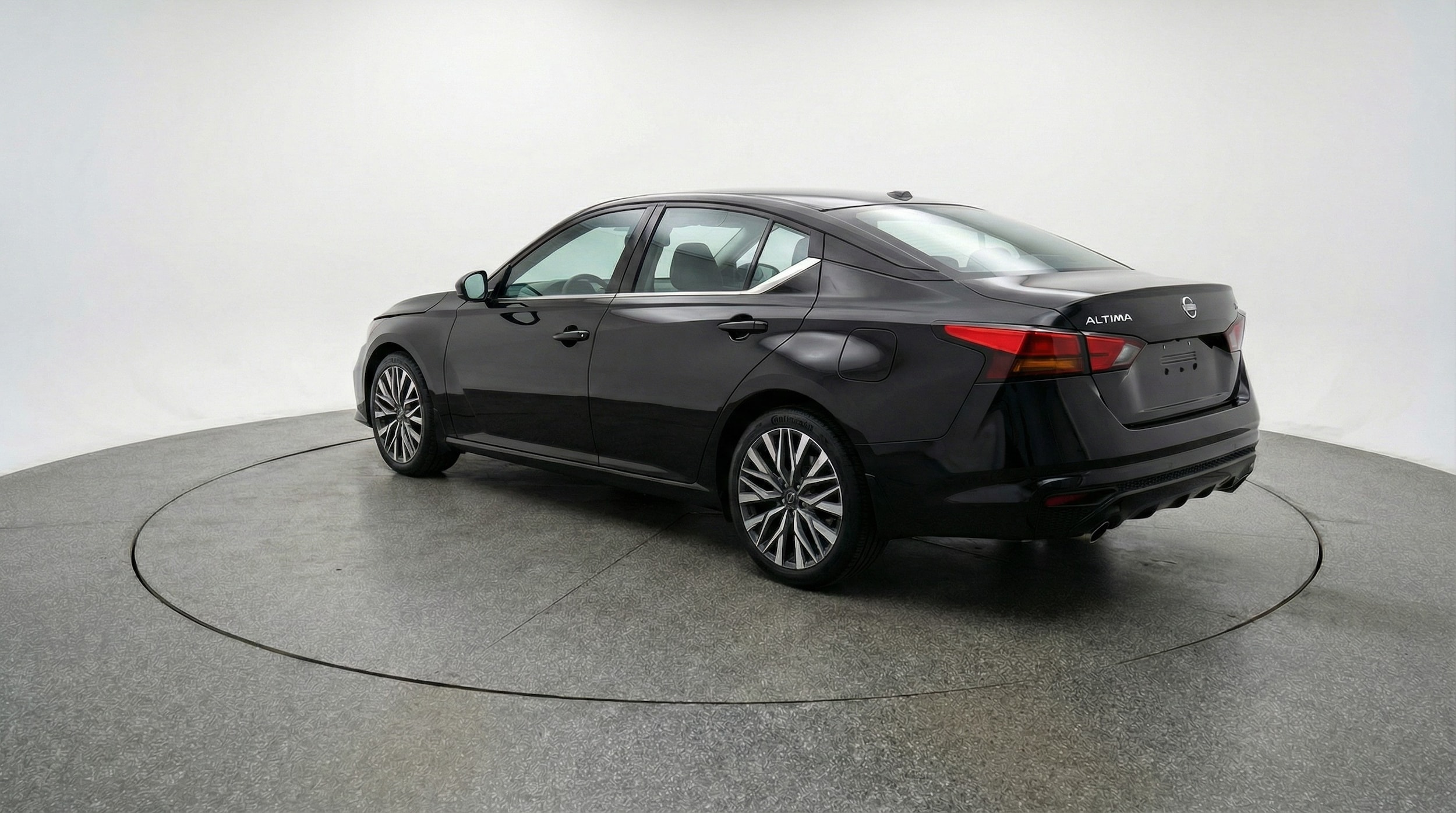 Thumbnail: 2025 Nissan Altima - 5