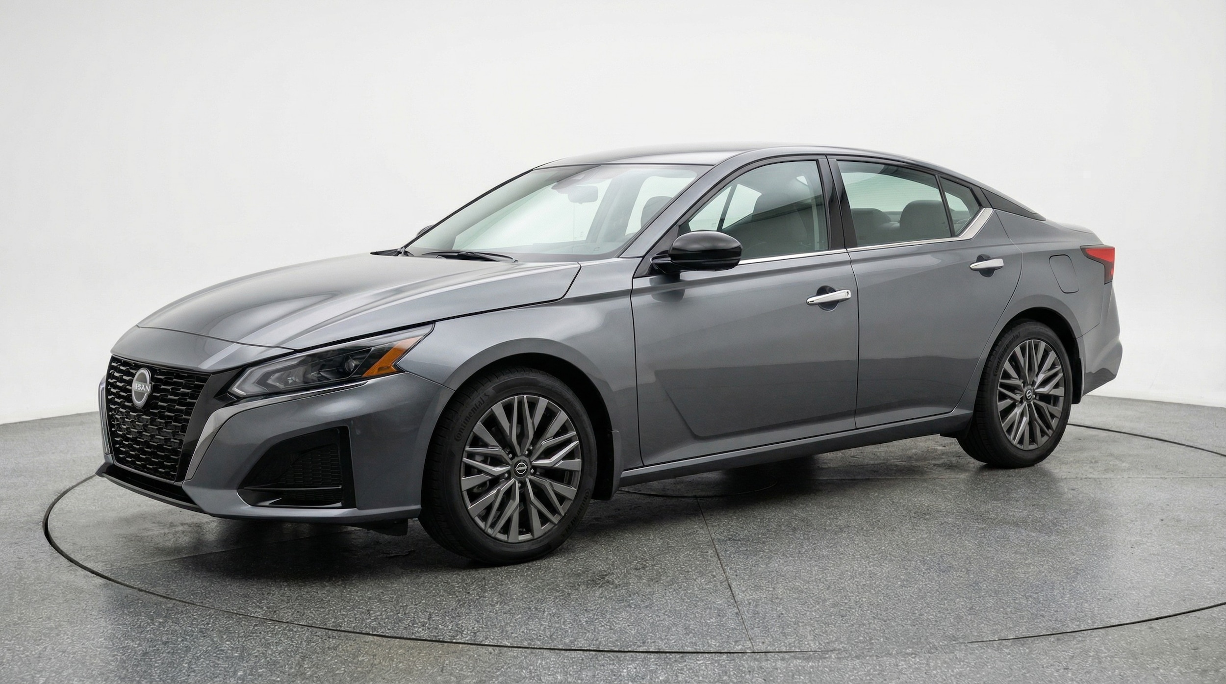 Thumbnail: 2025 Nissan Altima - 3