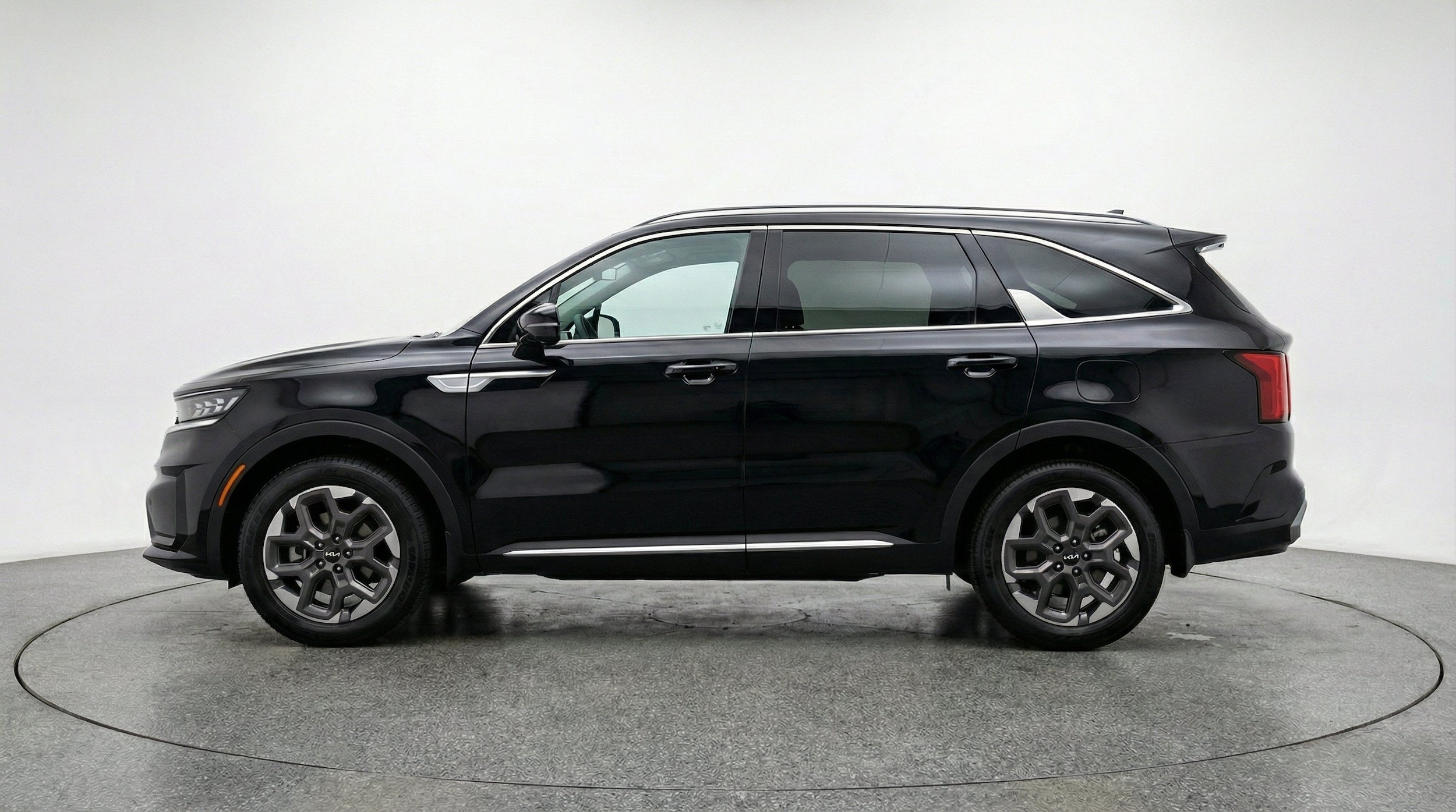 Thumbnail: 2024 Kia Sorento - 5