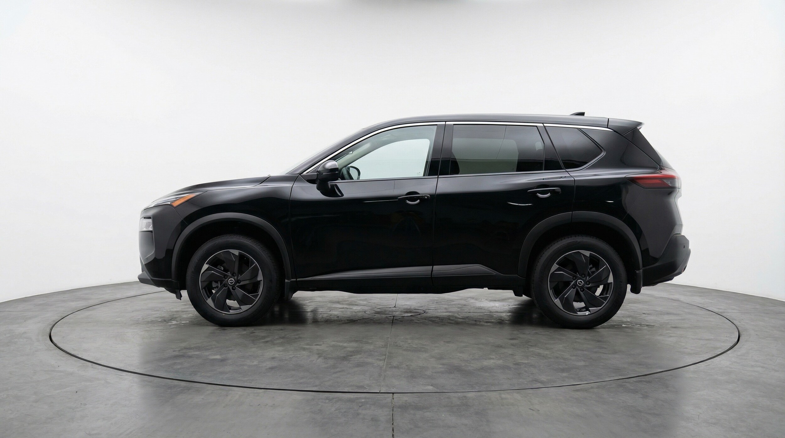 Thumbnail: 2025 Nissan Rogue - 4