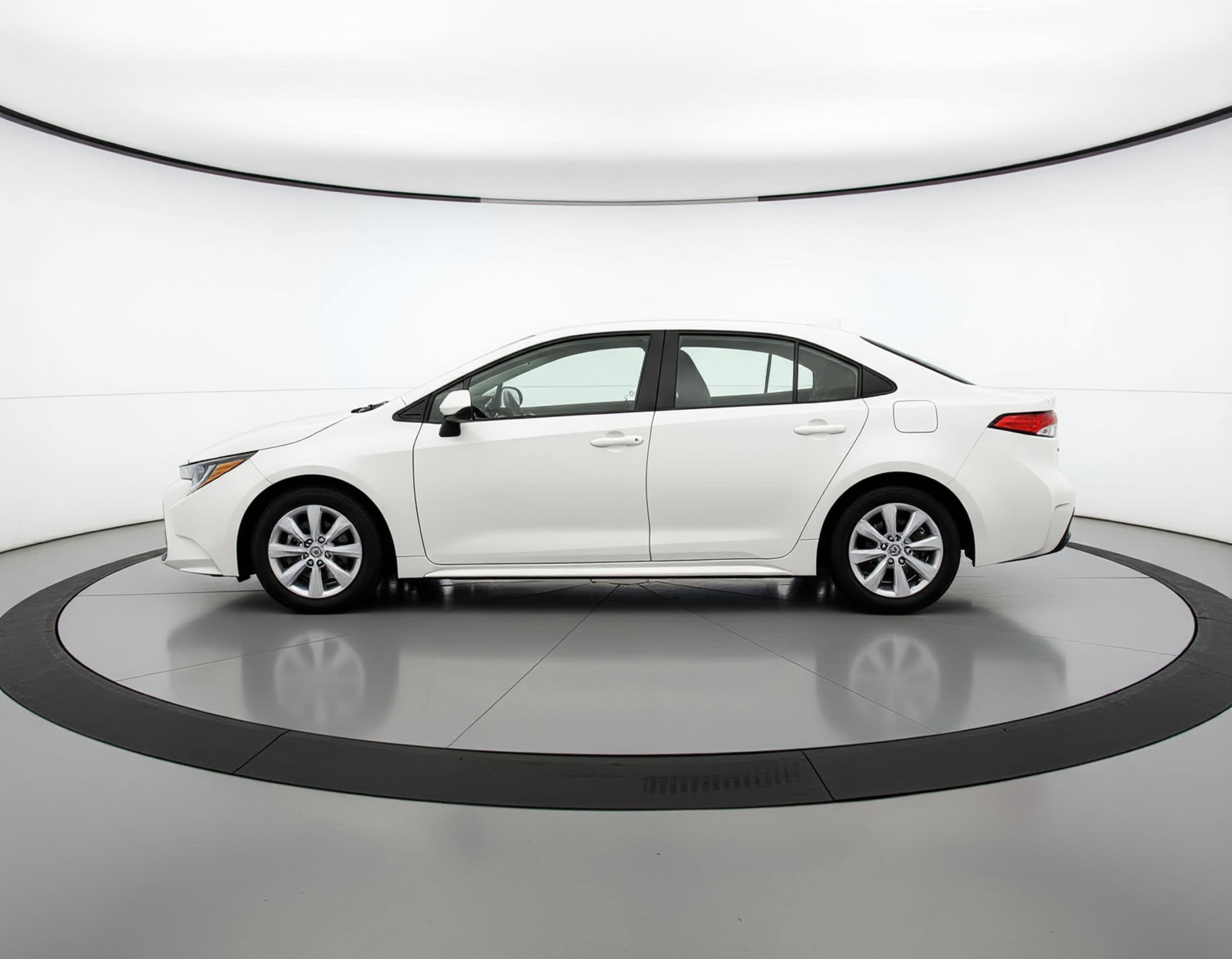 Thumbnail: 2025 Toyota Corolla - 5