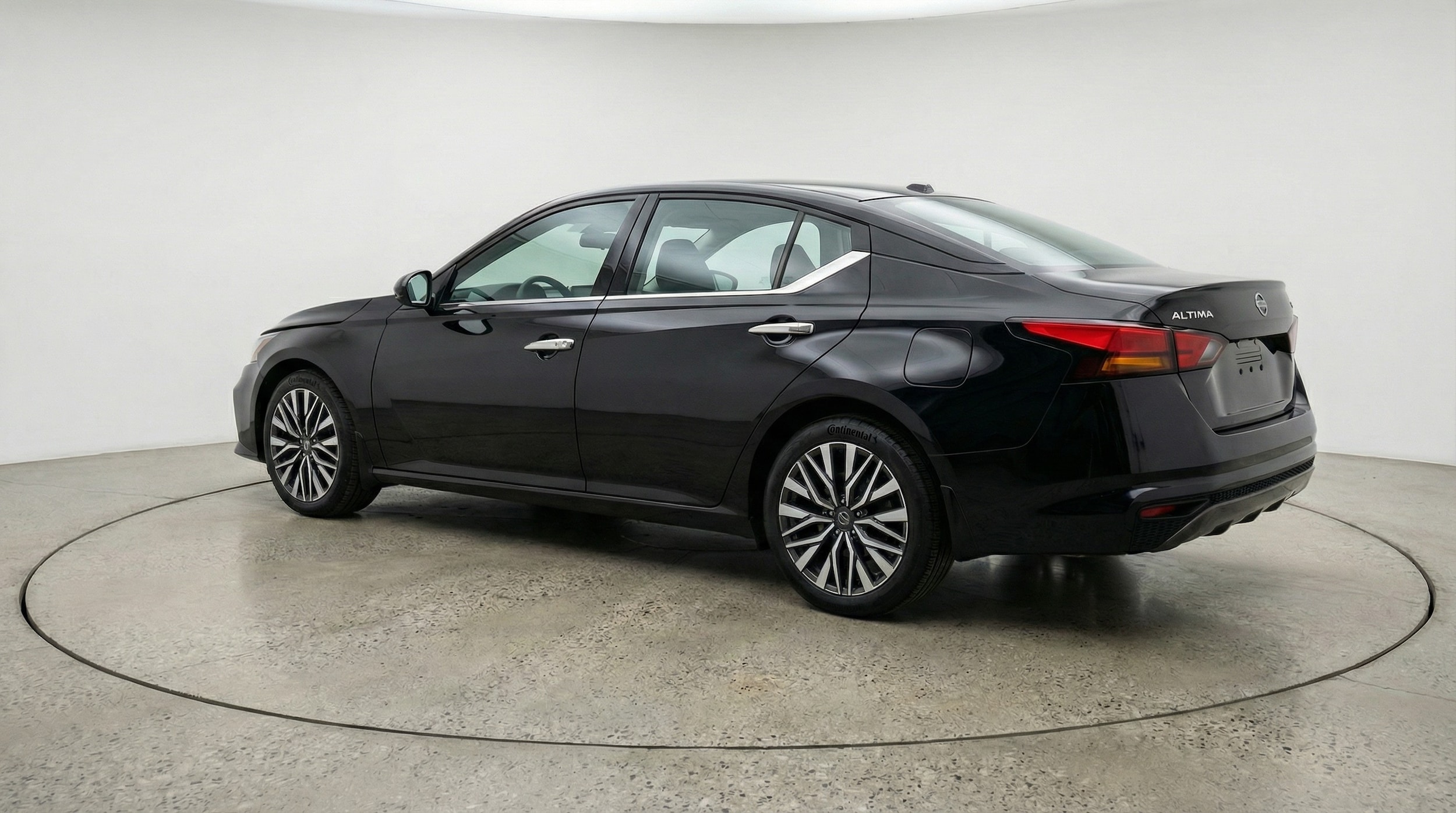 Thumbnail: 2025 Nissan Altima - 5