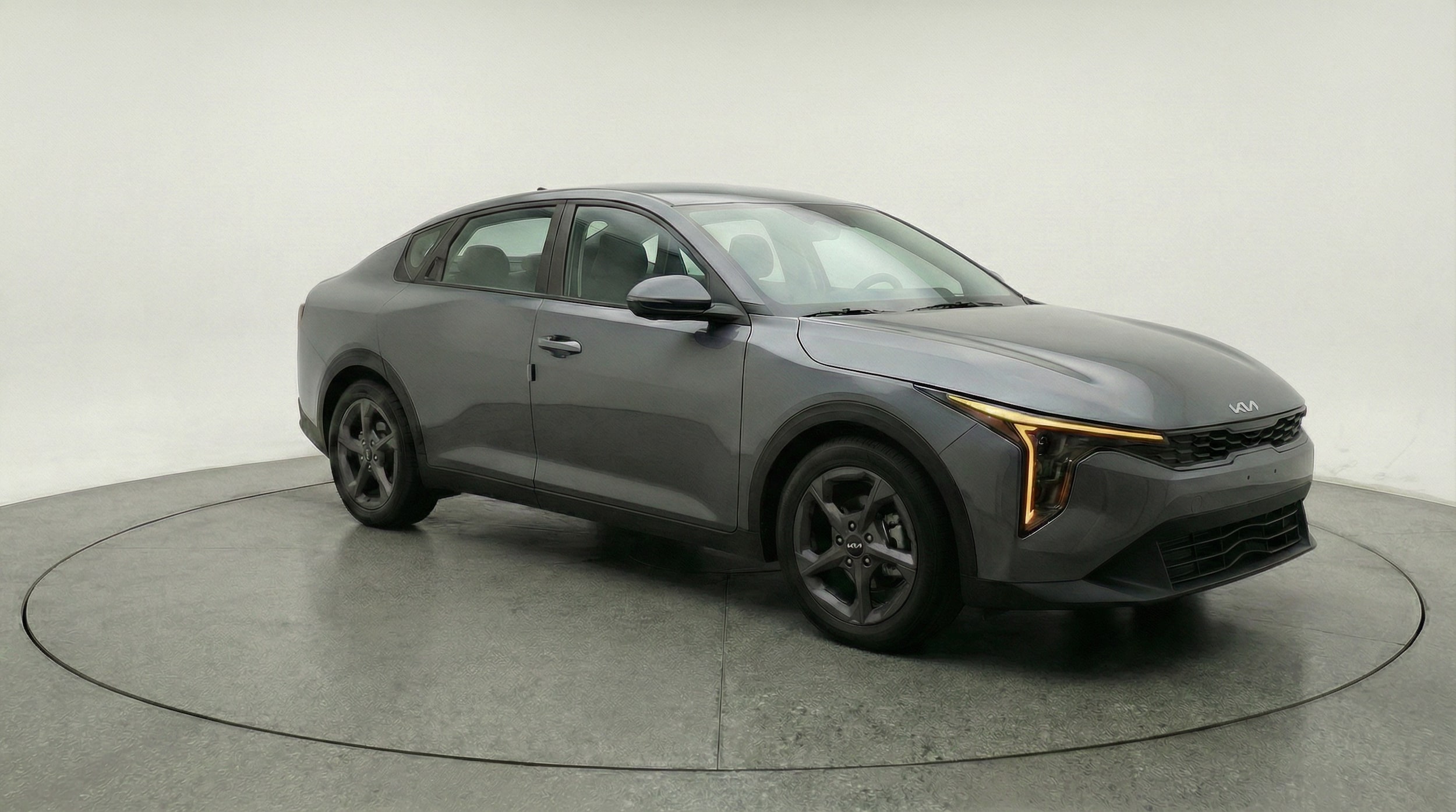 Thumbnail: 2025 Kia K4 - 1