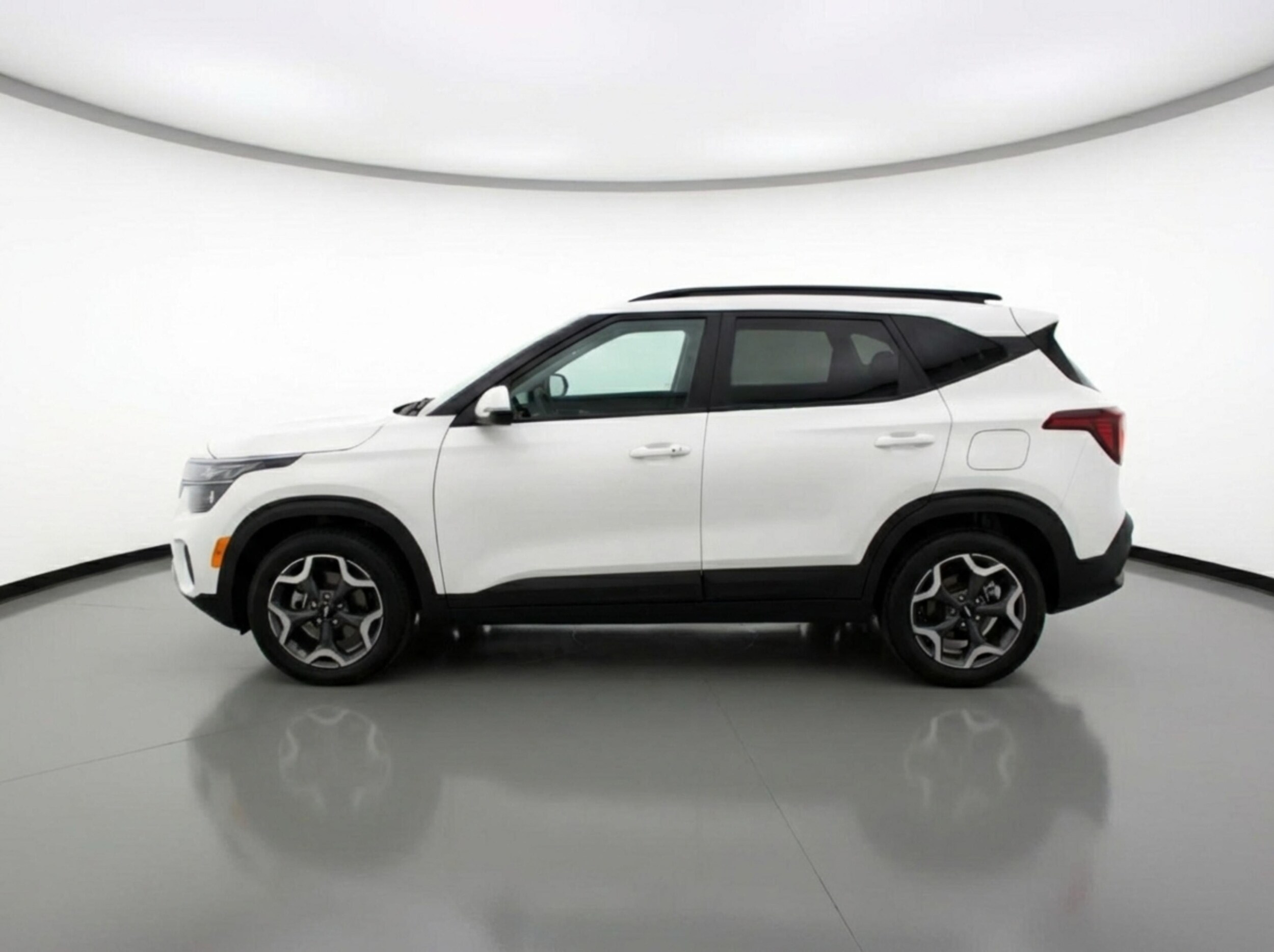 Thumbnail: 2025 Kia Seltos - 4