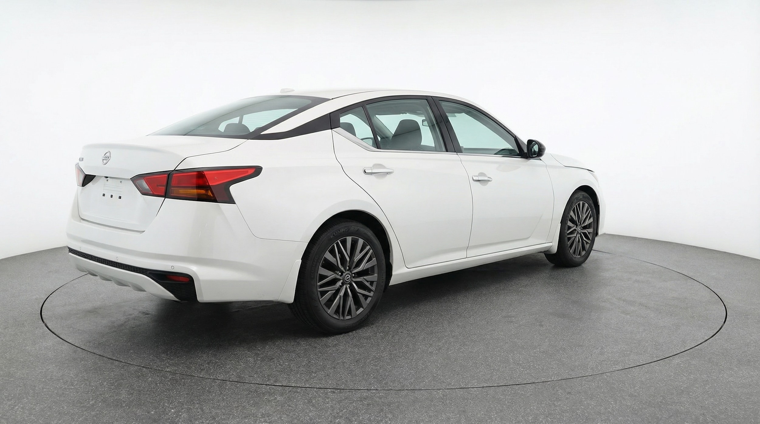 Thumbnail: 2025 Nissan Altima - 7