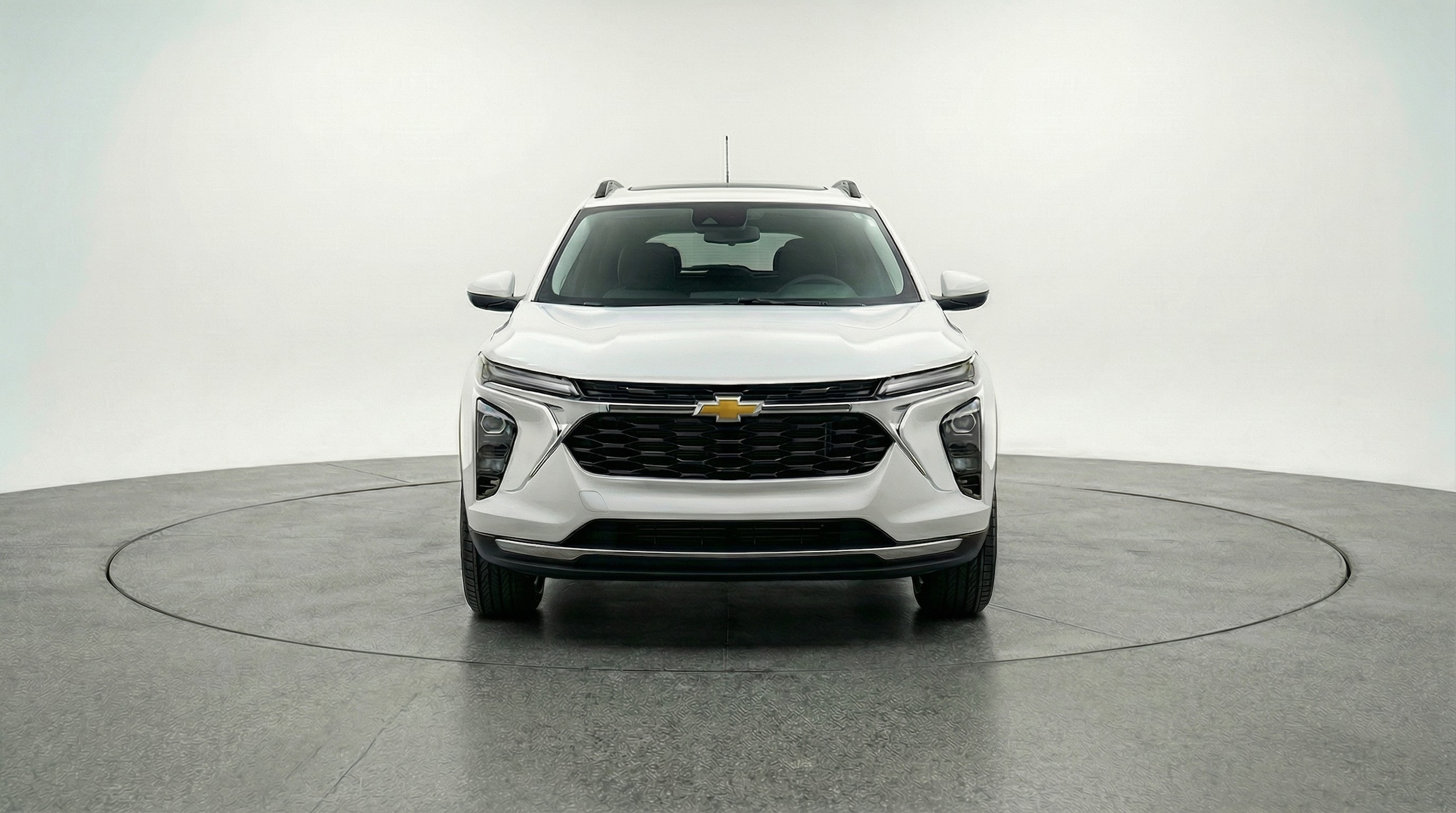 Thumbnail: 2025 Chevrolet Trax - 2