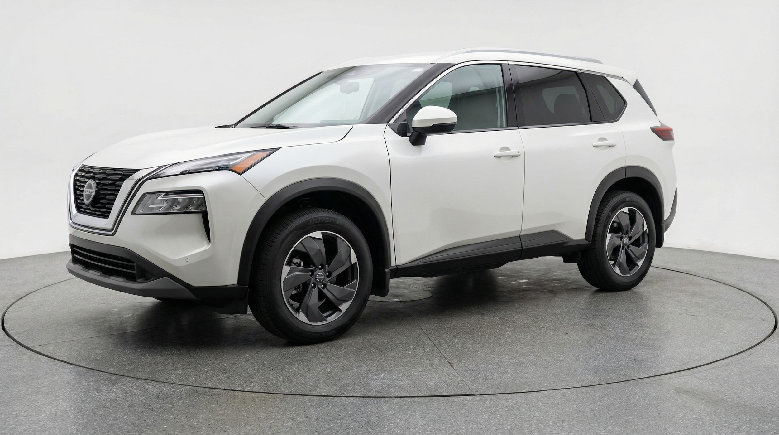 Thumbnail: 2025 Nissan Rogue - 3