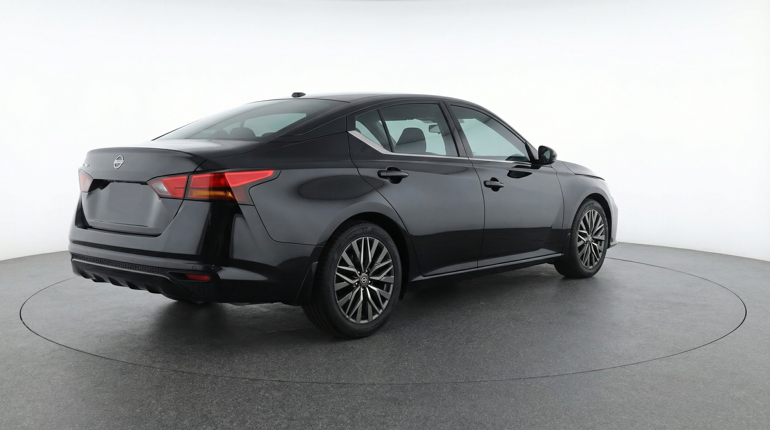 Thumbnail: 2025 Nissan Altima - 7