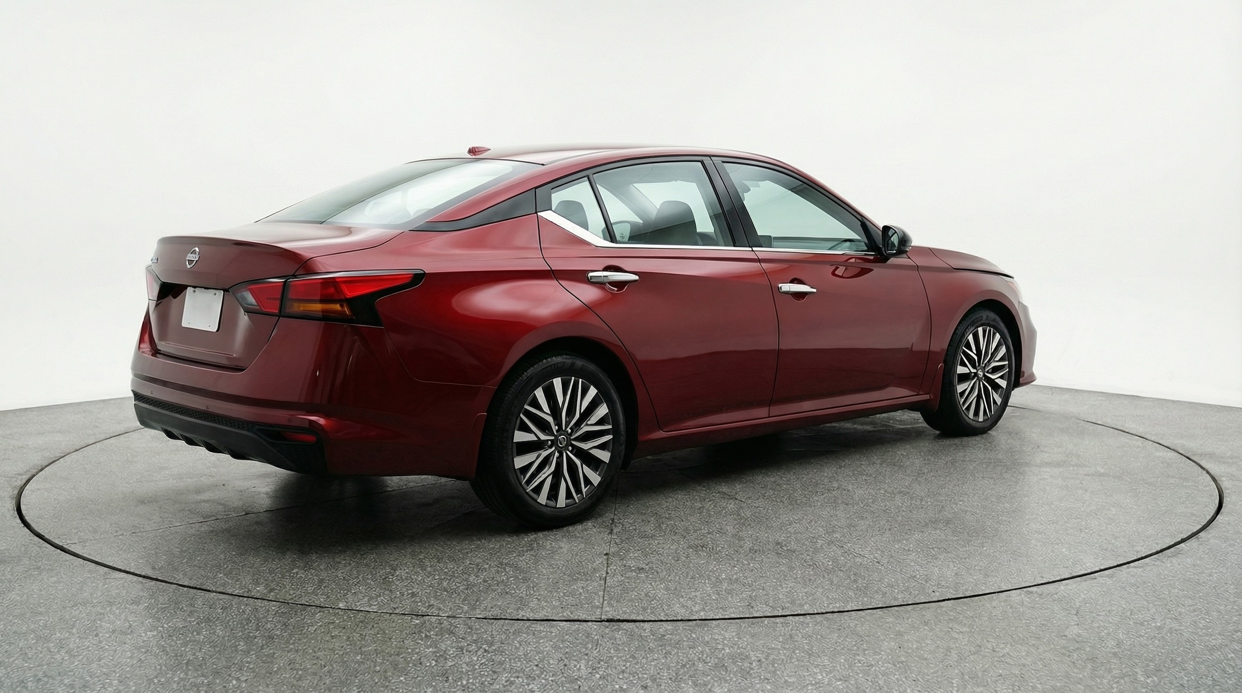 Thumbnail: 2025 Nissan Altima - 7