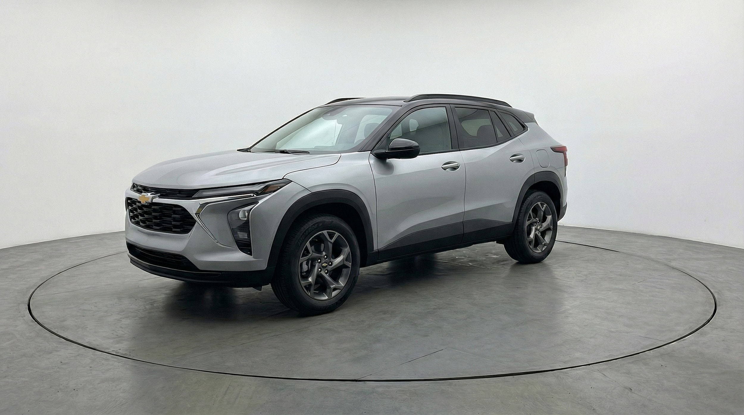 Thumbnail: 2025 Chevrolet Trax - 3