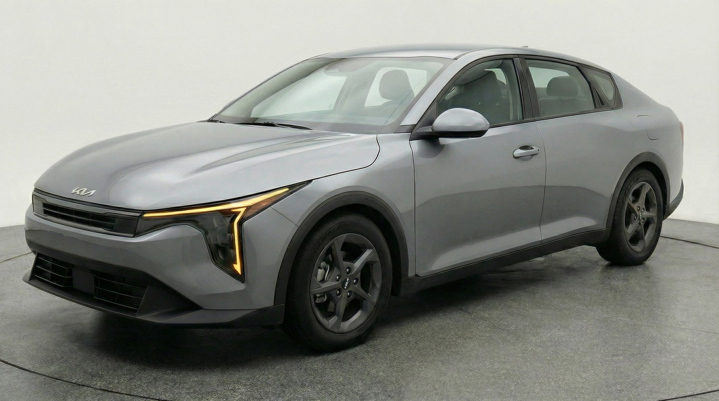 Thumbnail: 2025 Kia K4 - 3