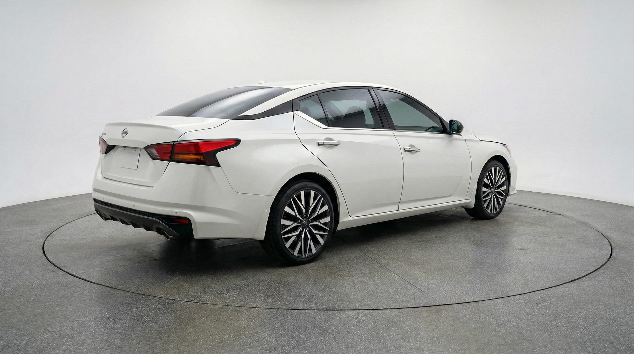 Thumbnail: 2025 Nissan Altima - 7