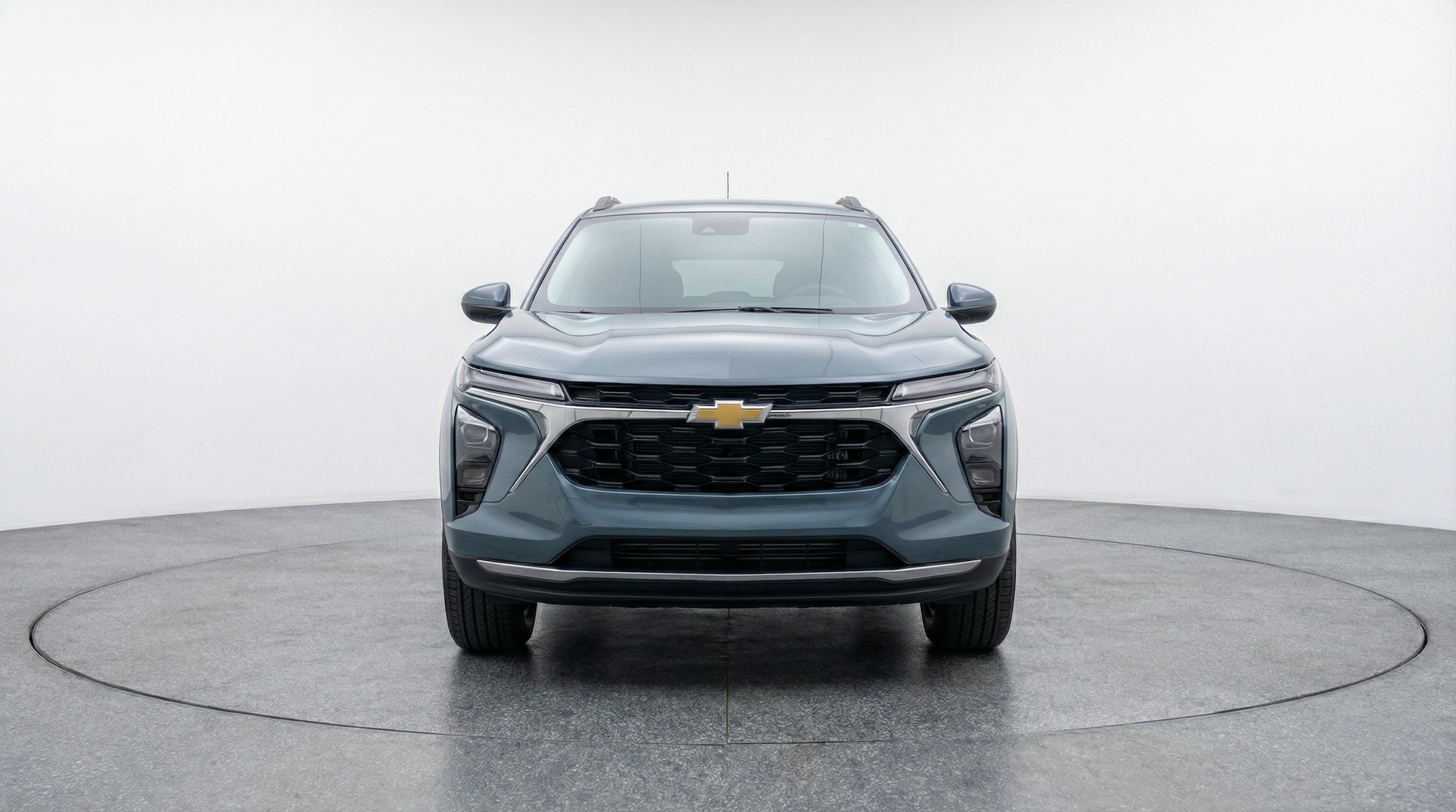 Thumbnail: 2025 Chevrolet Trax - 2