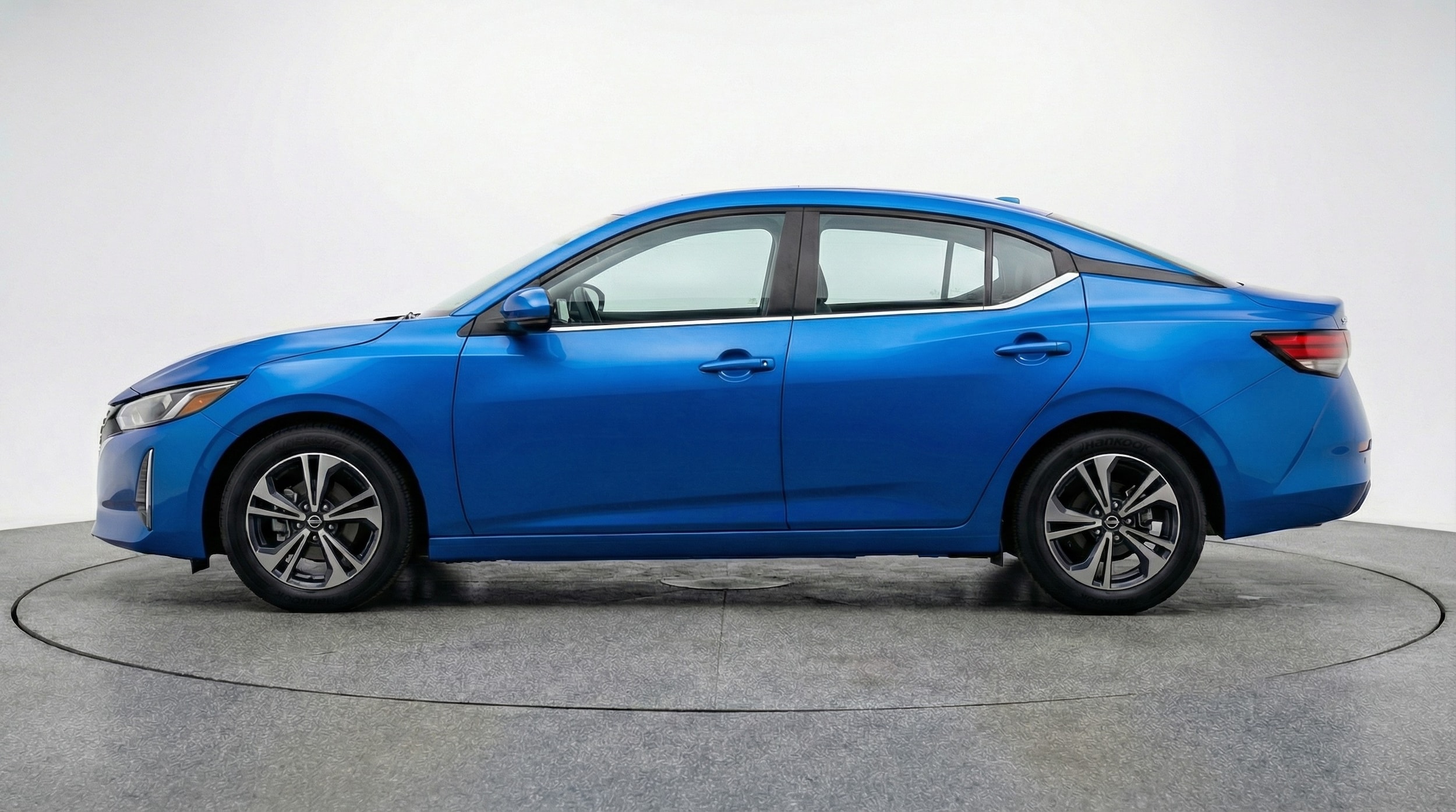 Thumbnail: 2025 Nissan Sentra - 4