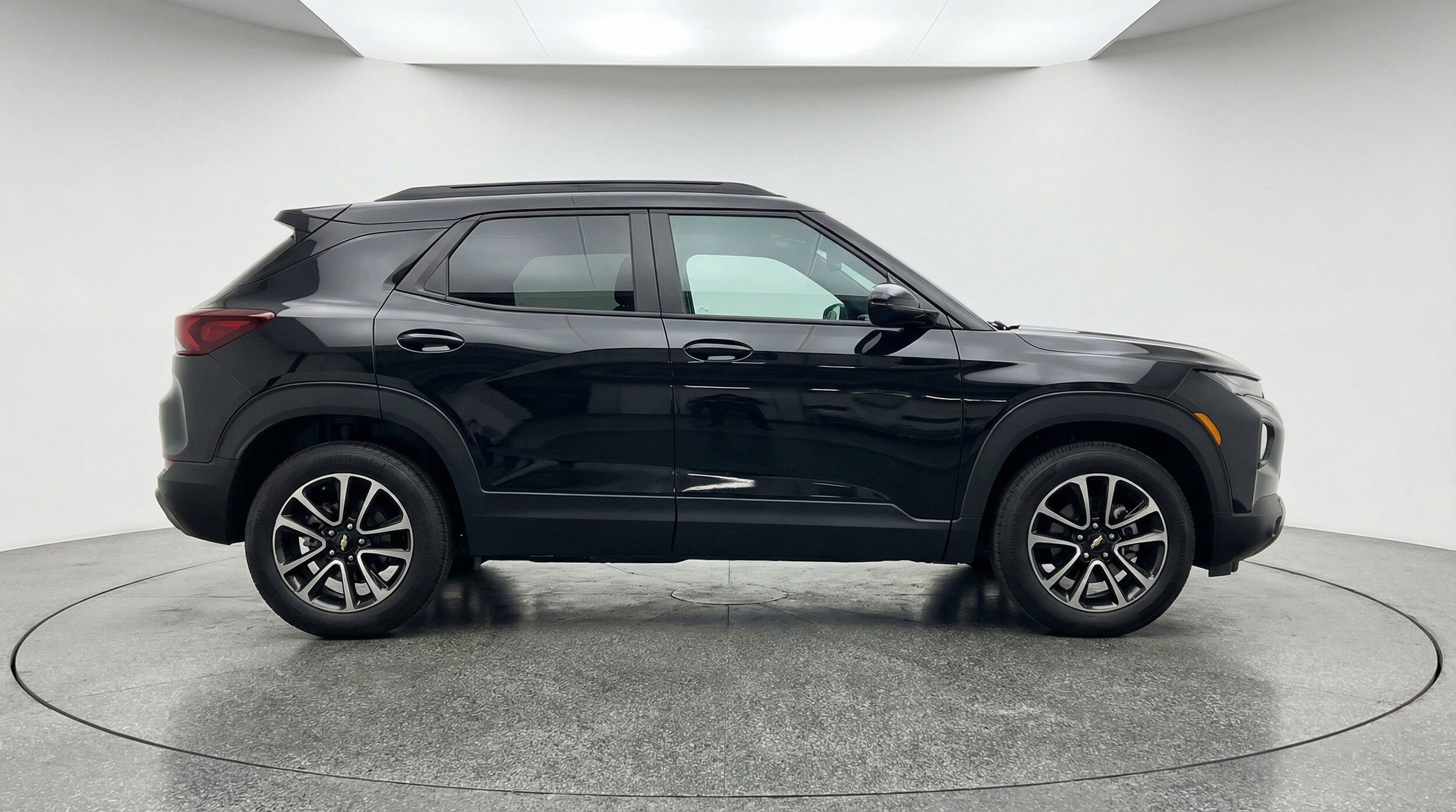 Thumbnail: 2025 Chevrolet TrailBlazer - 10