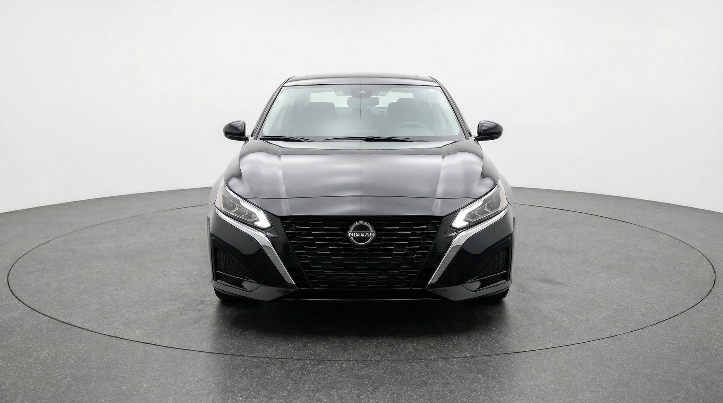 Thumbnail: 2025 Nissan Altima - 2