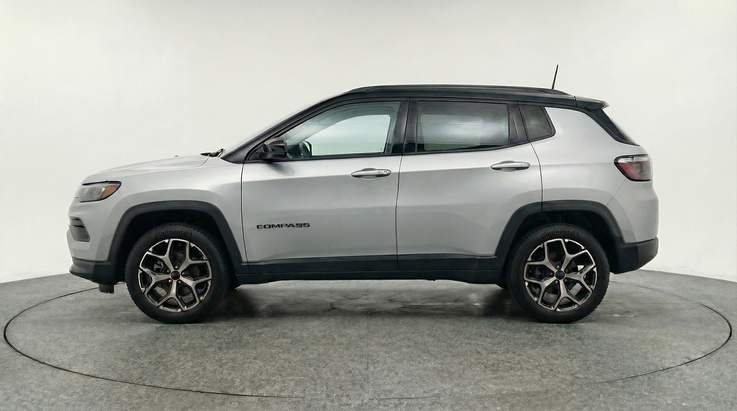 Thumbnail: 2025 Jeep Compass - 4