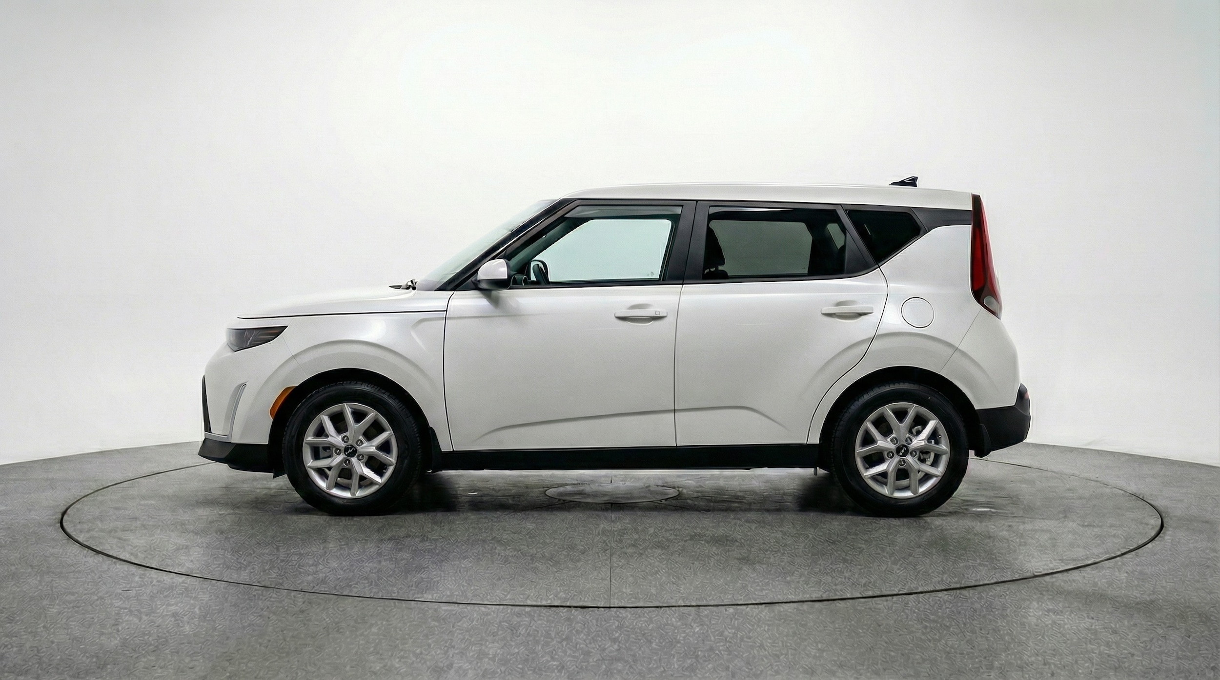 Thumbnail: 2025 Kia Soul - 4