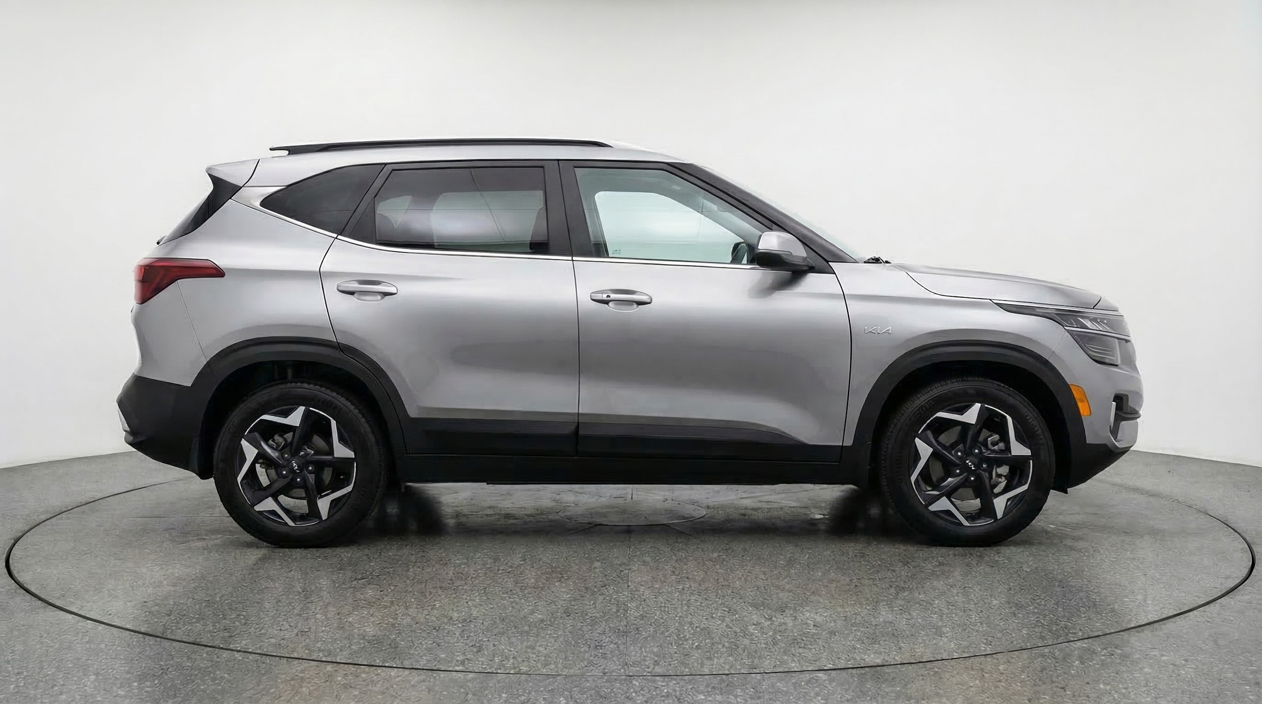 Thumbnail: 2025 Kia Seltos - 8