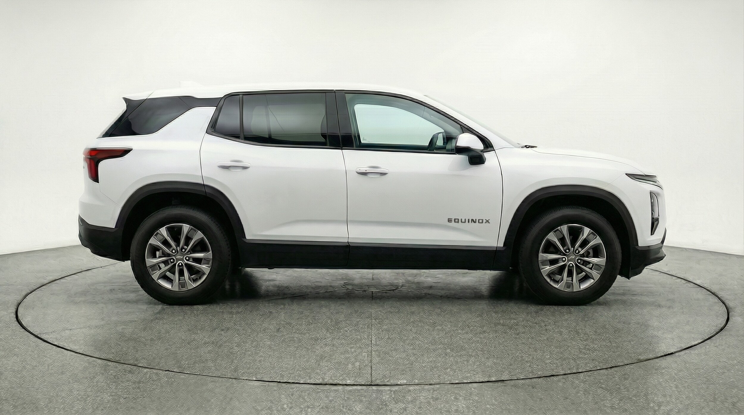 Thumbnail: 2025 Chevrolet Equinox - 8