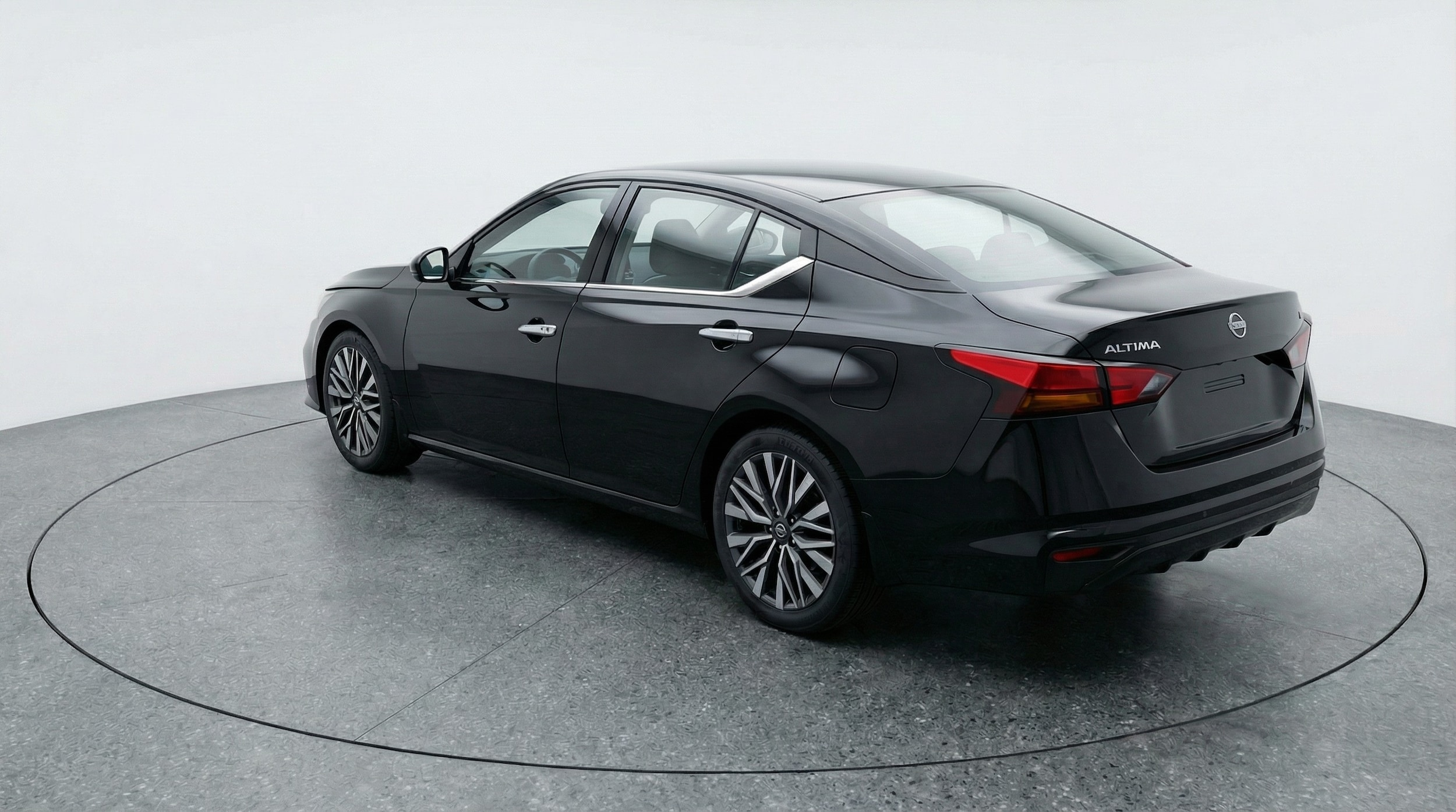 Thumbnail: 2025 Nissan Altima - 5