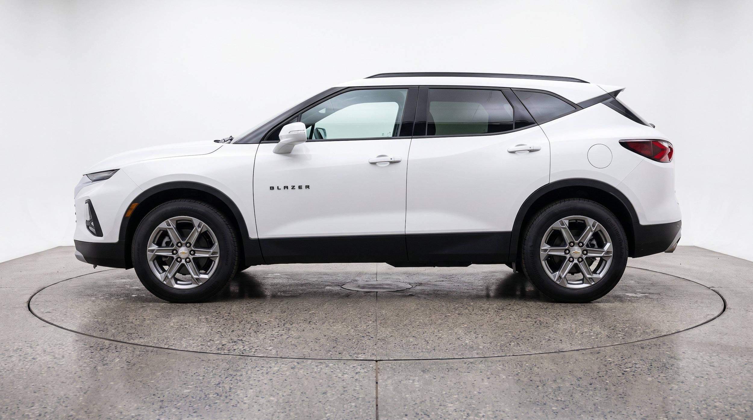 Thumbnail: 2025 Chevrolet Blazer - 5