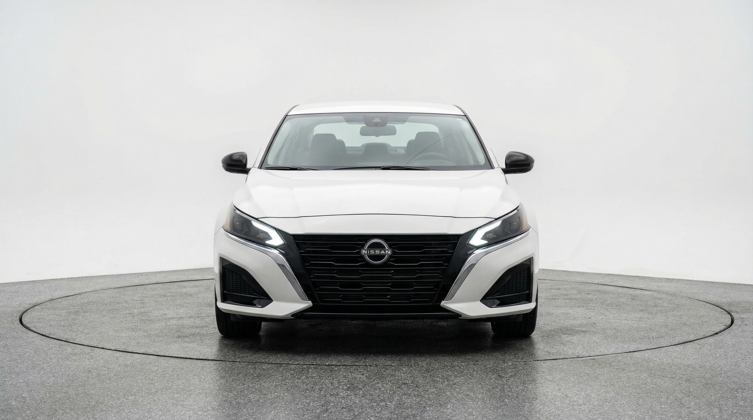 Thumbnail: 2025 Nissan Altima - 2