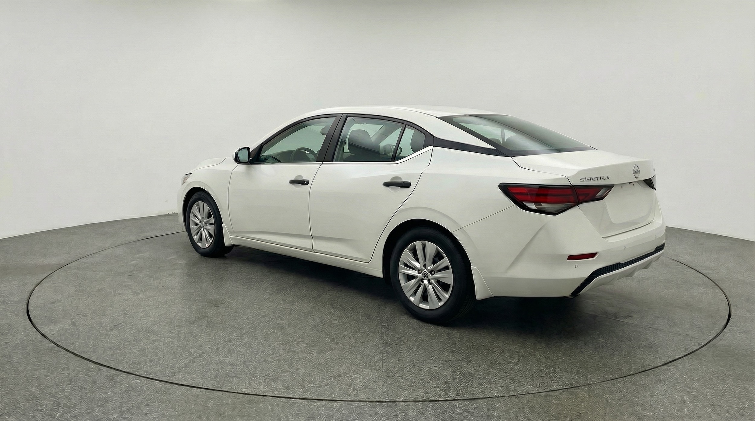 Thumbnail: 2025 Nissan Sentra - 5