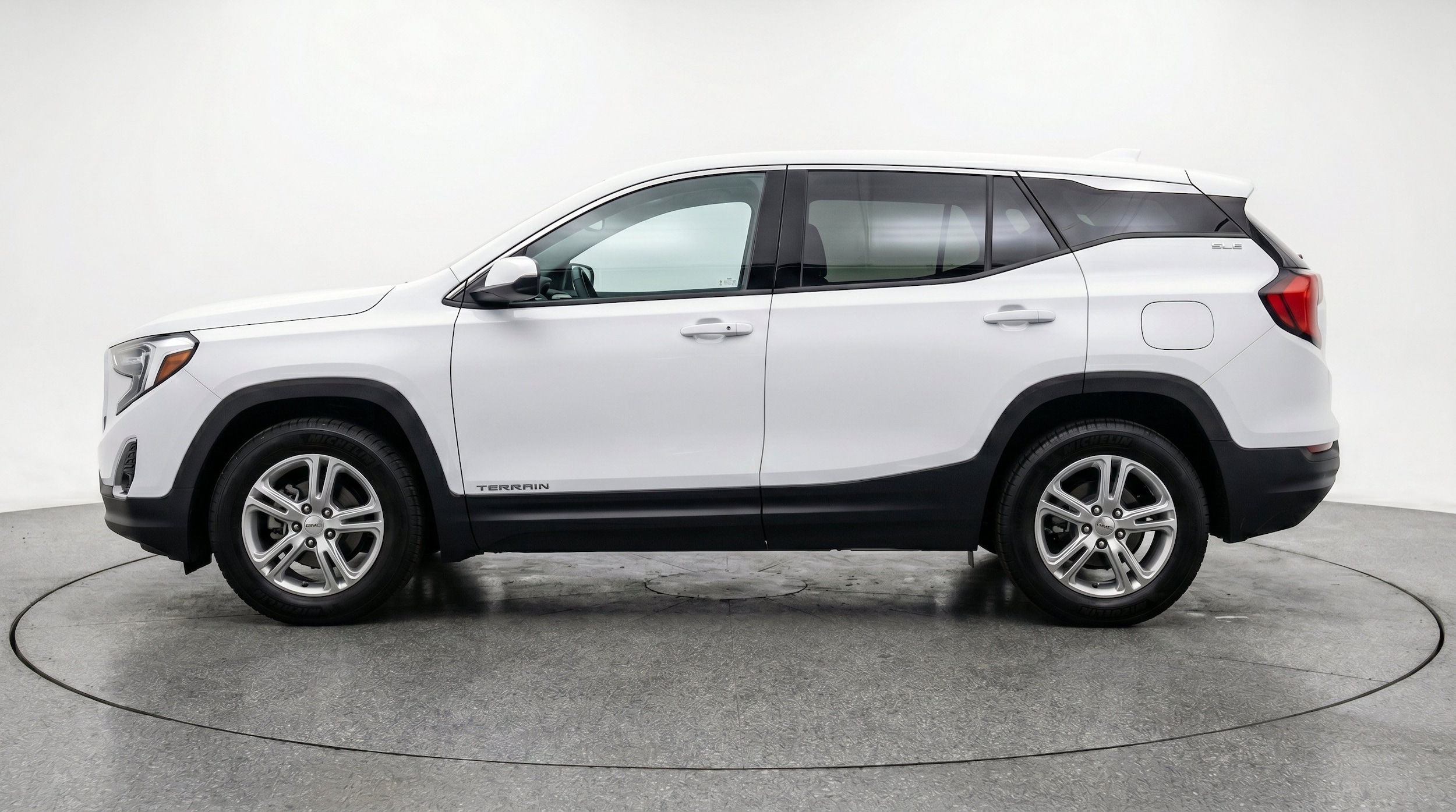 Thumbnail: 2024 GMC Terrain - 5
