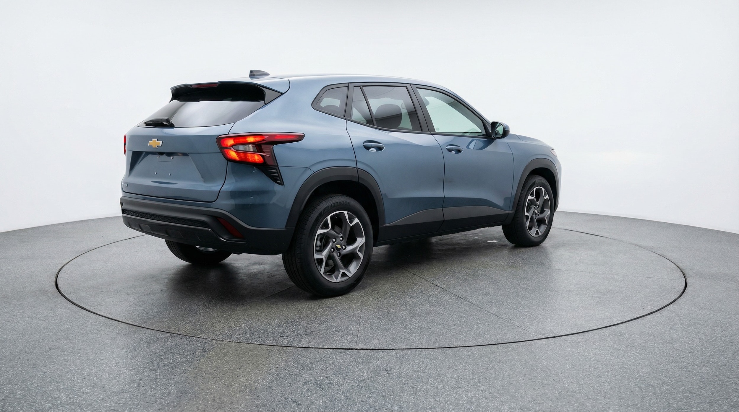 Thumbnail: 2025 Chevrolet Trax - 7