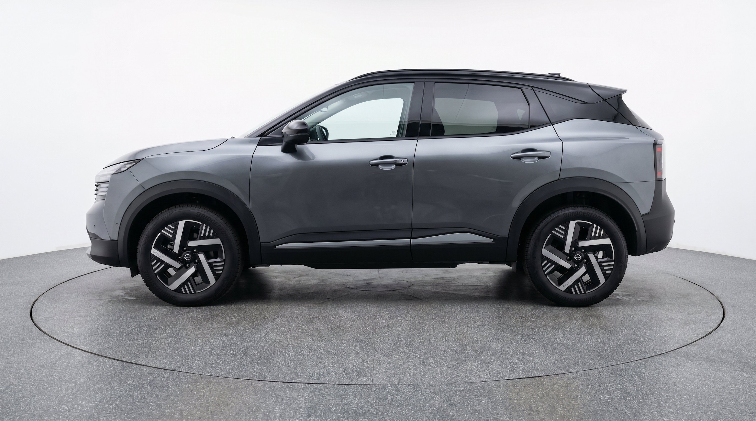 Thumbnail: 2026 Nissan Kicks - 5