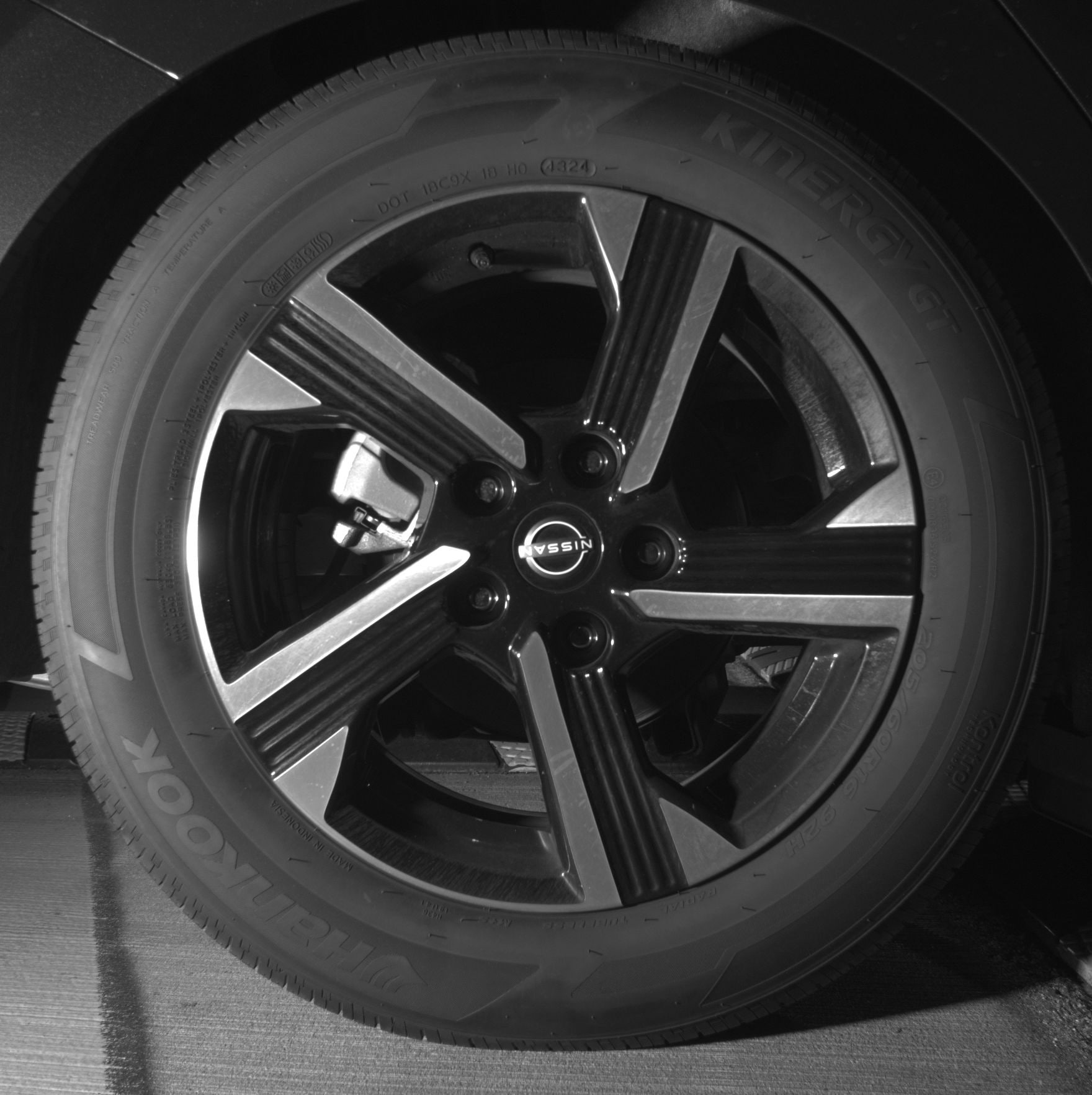 Thumbnail: 2025 Nissan Sentra - 12