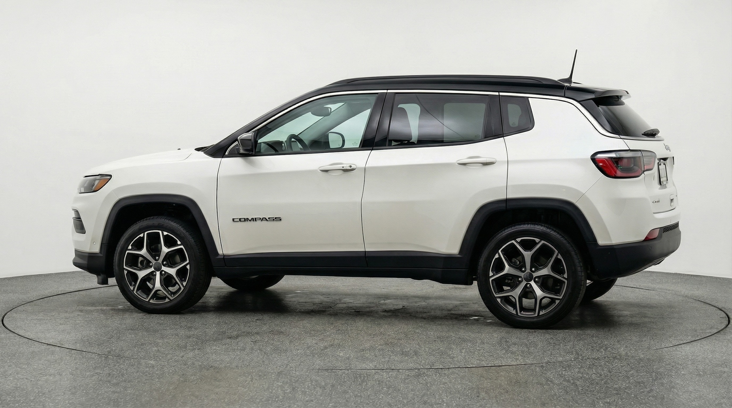 Thumbnail: 2025 Jeep Compass - 4