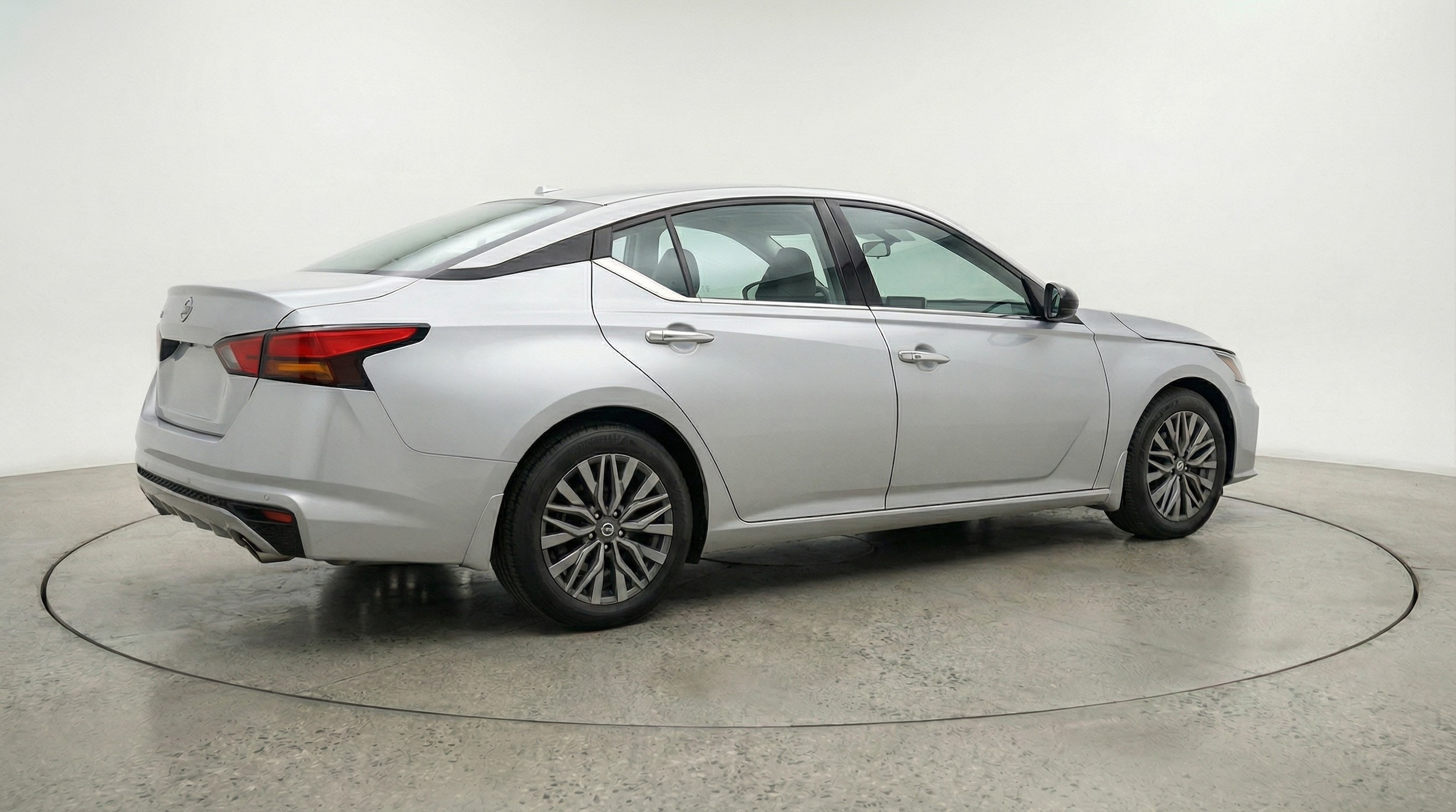 Thumbnail: 2025 Nissan Altima - 7