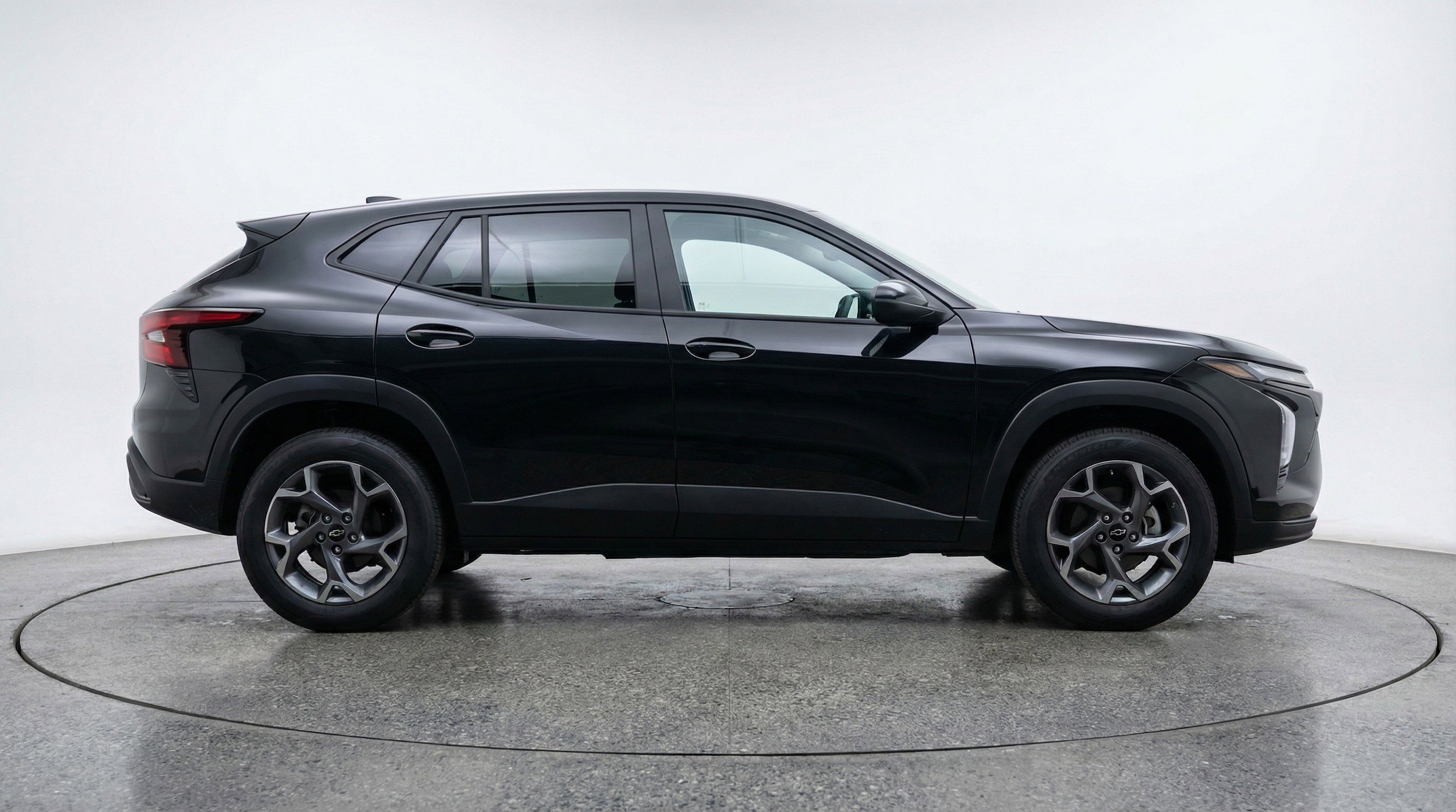 Thumbnail: 2025 Chevrolet Trax - 11