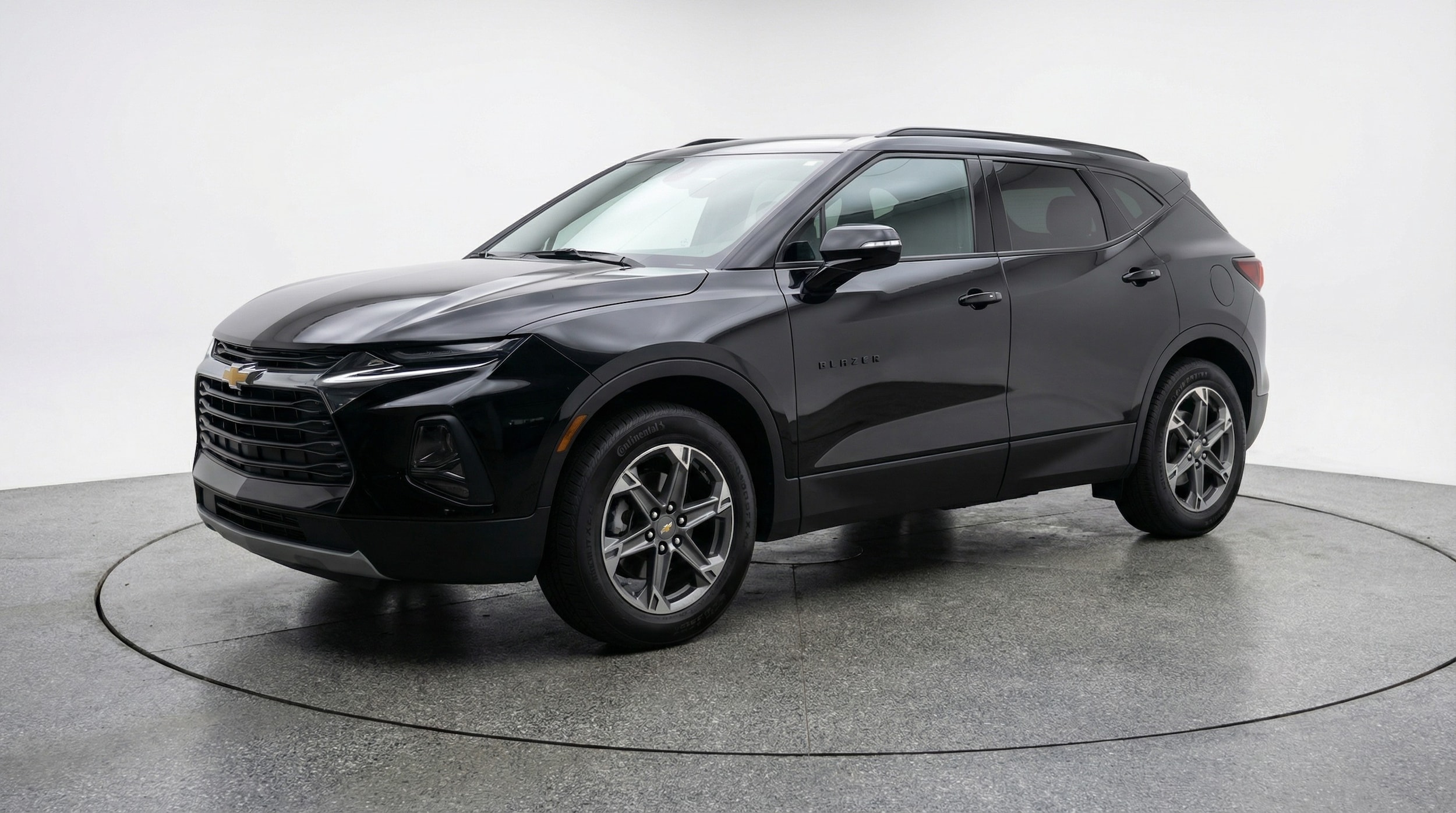 Thumbnail: 2025 Chevrolet Blazer - 3