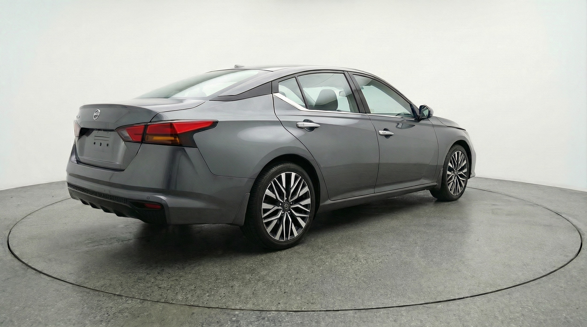 Thumbnail: 2025 Nissan Altima - 7